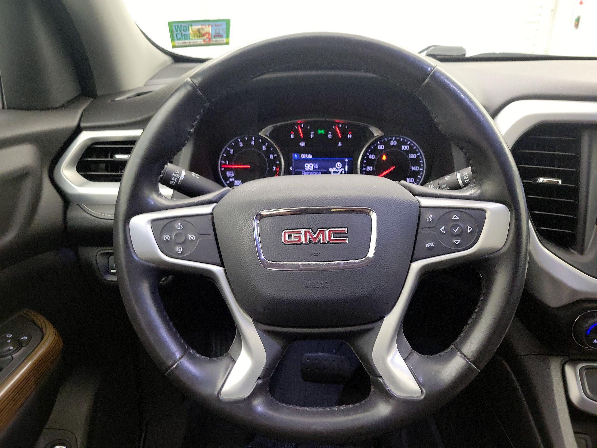 Thumbnail: 2020 GMC Acadia - 10