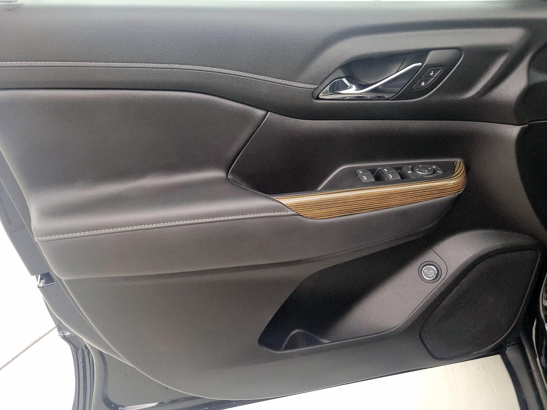 Thumbnail: 2023 GMC Acadia - 12