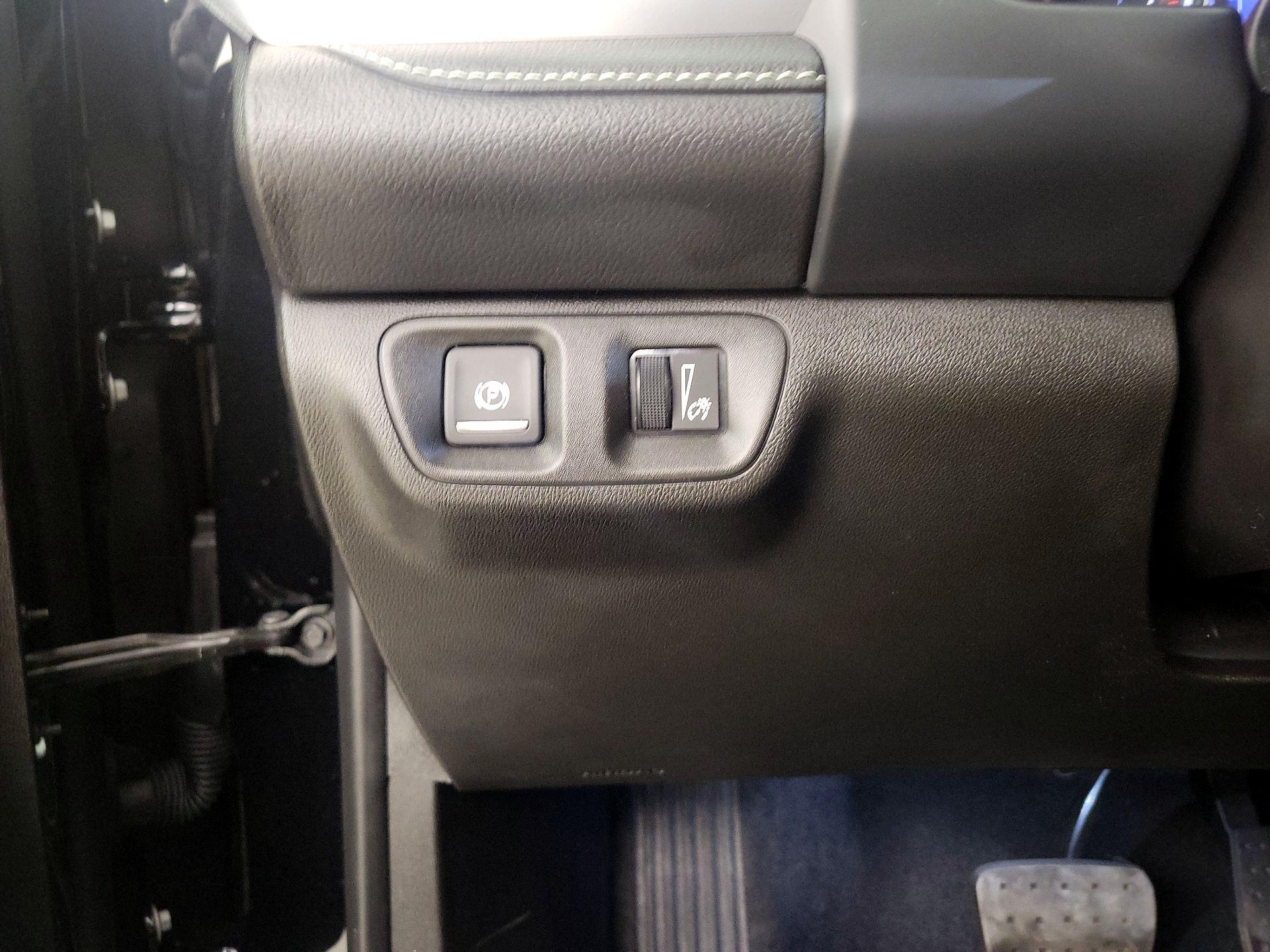 Thumbnail: 2023 GMC Acadia - 13