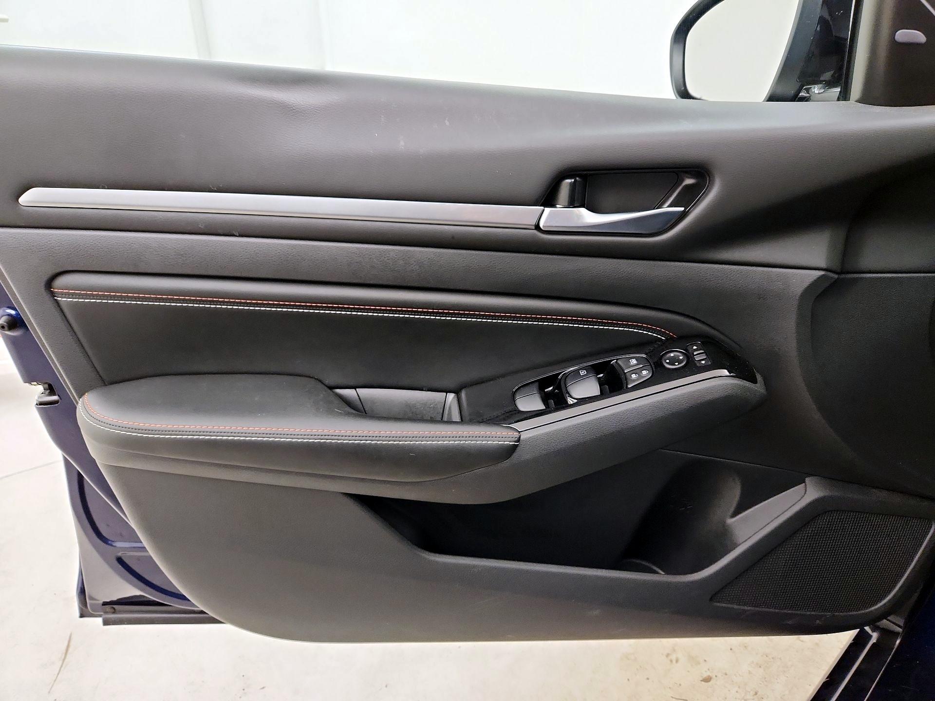 Thumbnail: 2023 Nissan Altima - 10