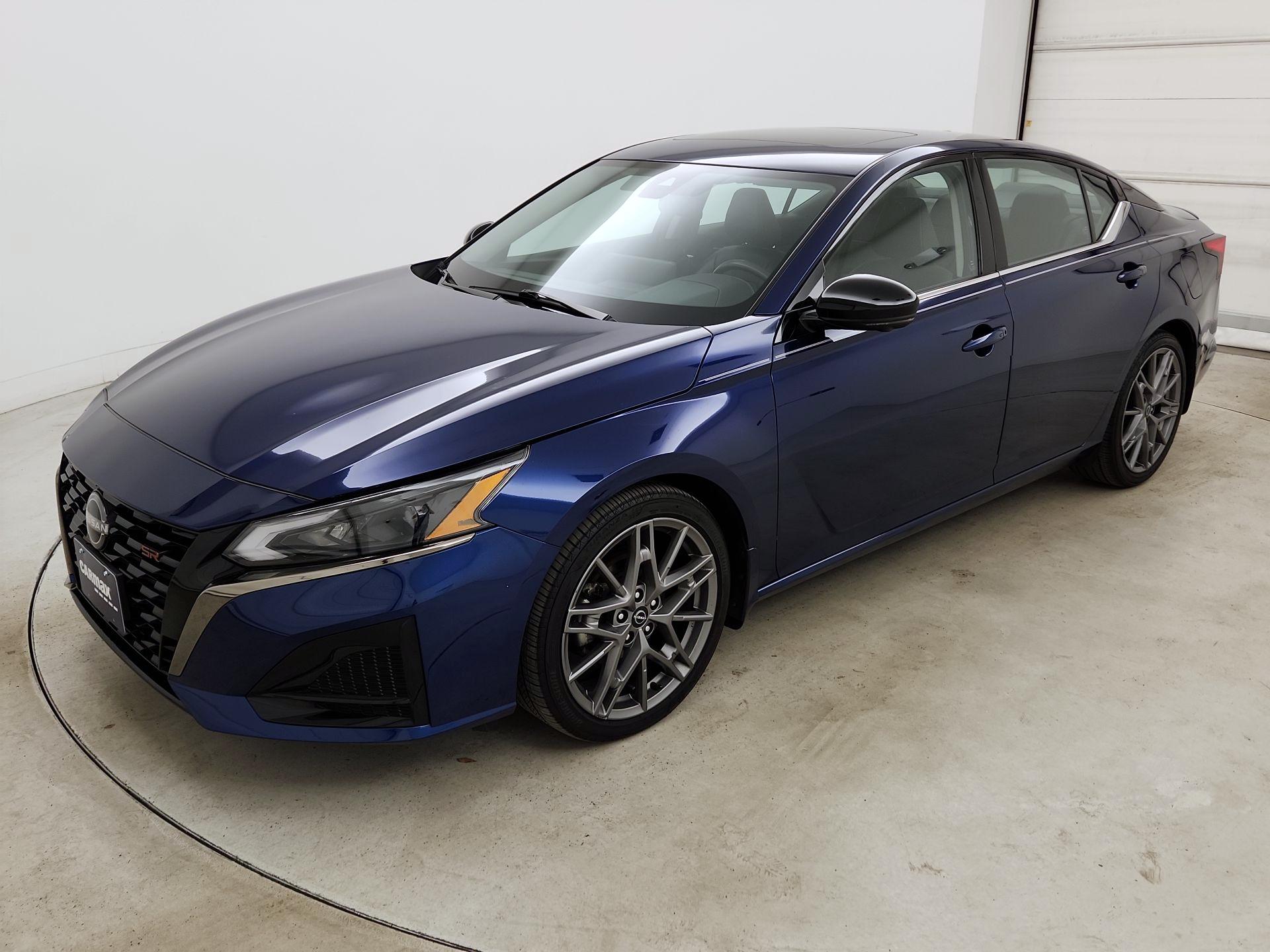 Thumbnail: 2023 Nissan Altima - 3