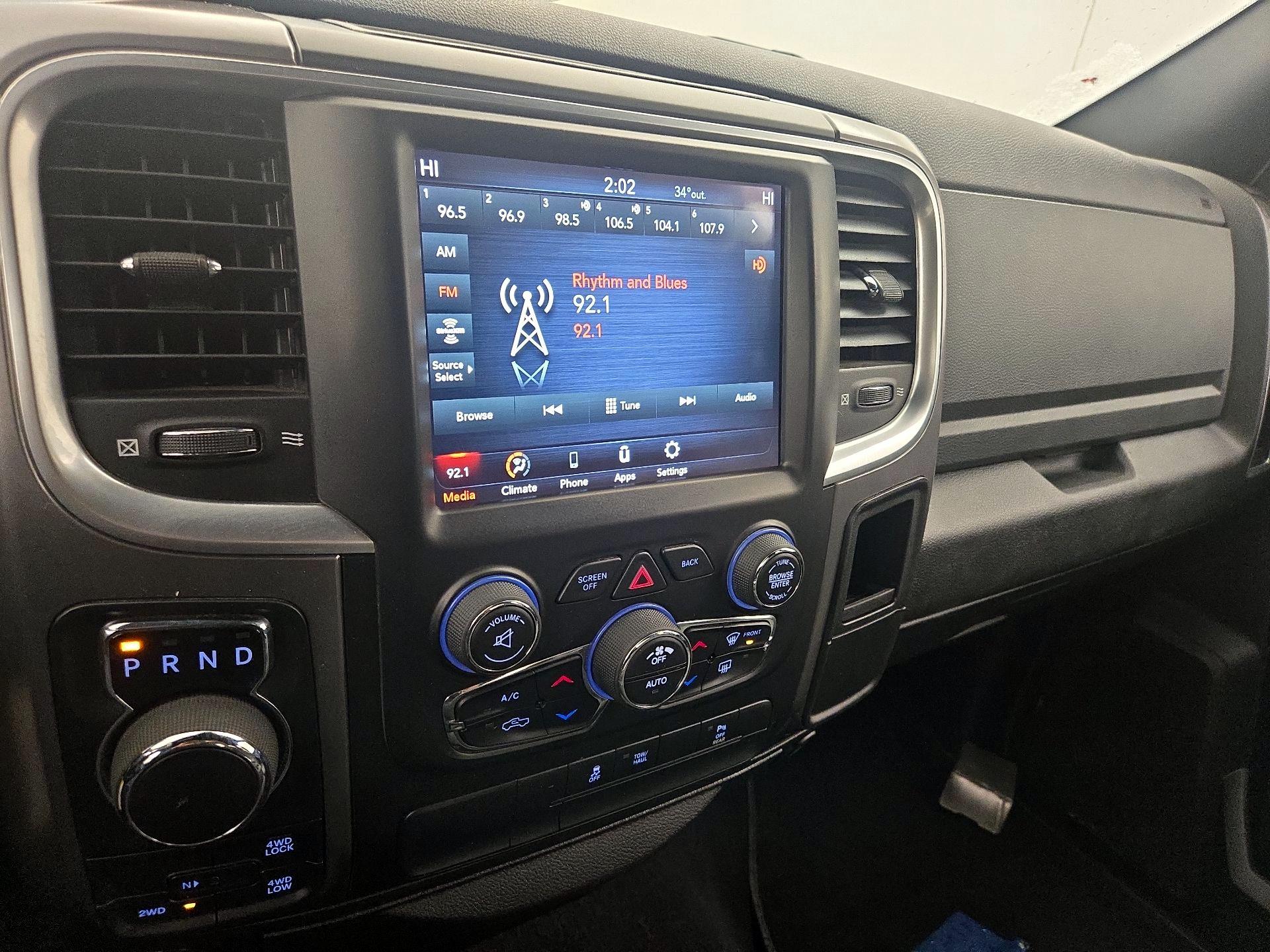 Thumbnail: 2021 RAM 1500 Classic - 15