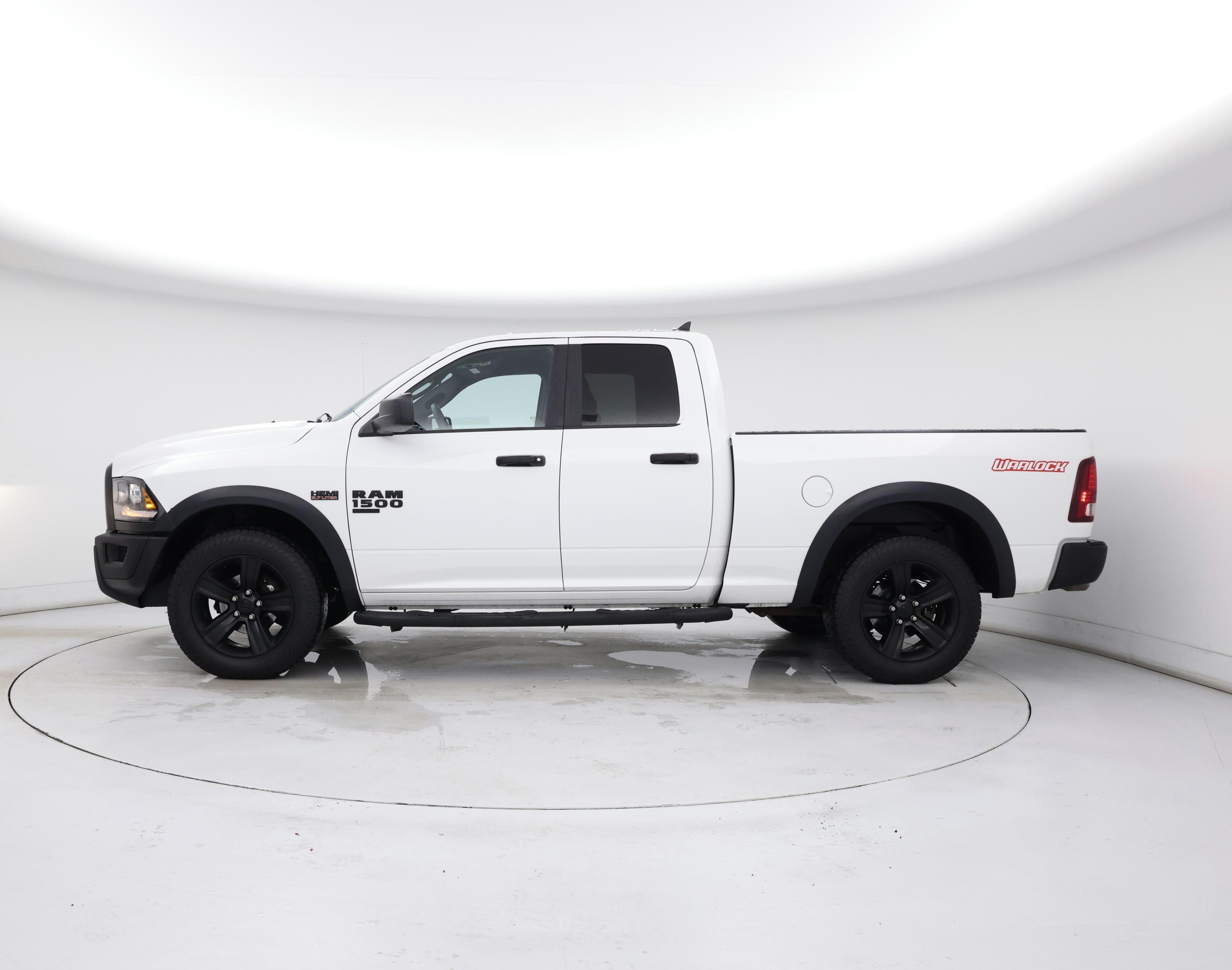 Thumbnail: 2021 RAM 1500 Classic - 3