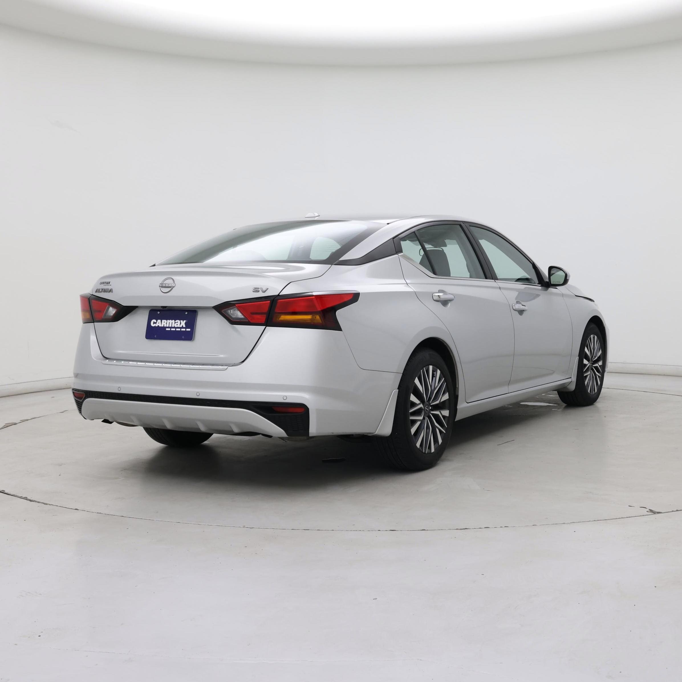 Thumbnail: 2023 Nissan Altima - 8