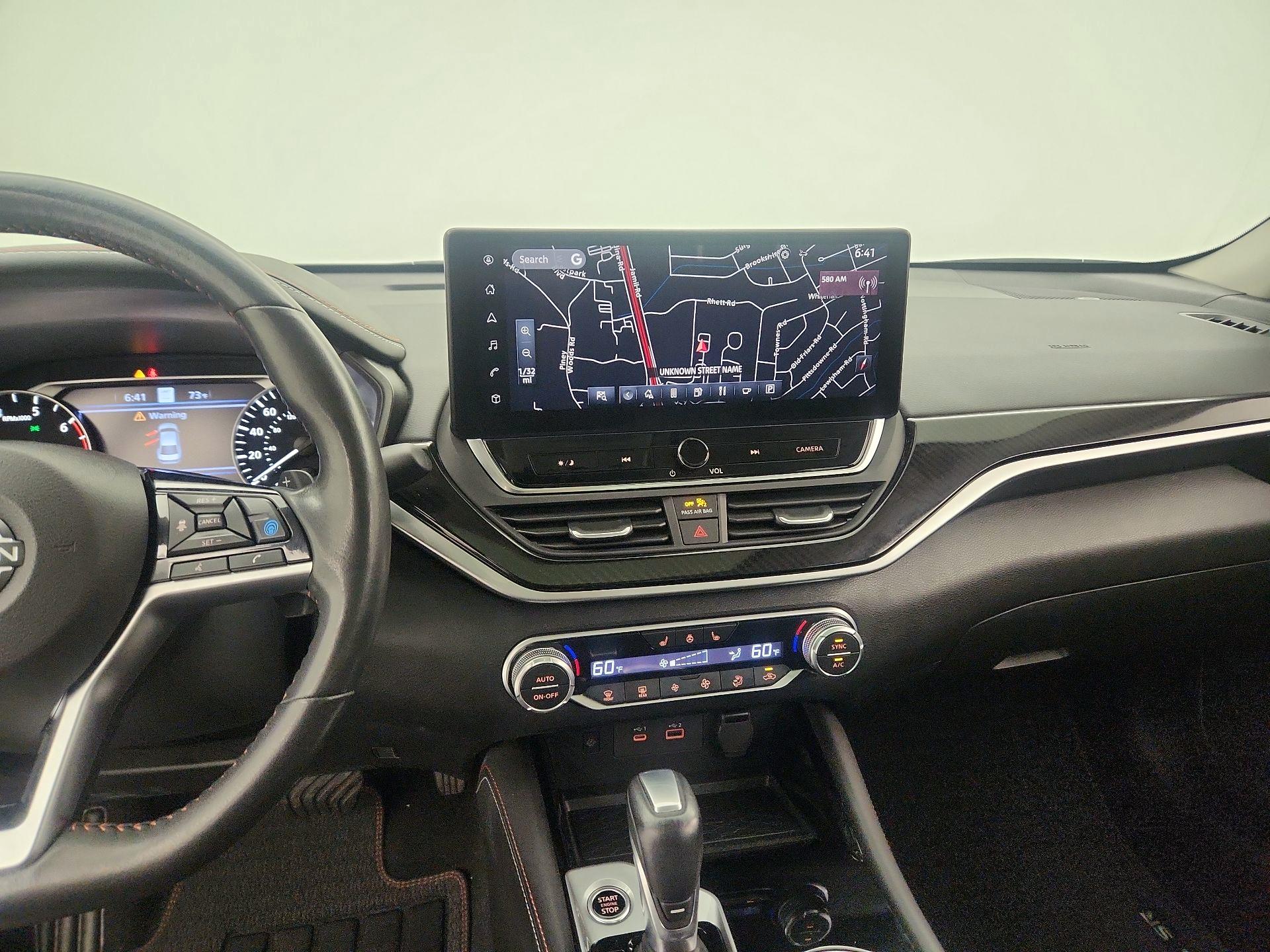 Thumbnail: 2023 Nissan Altima - 9