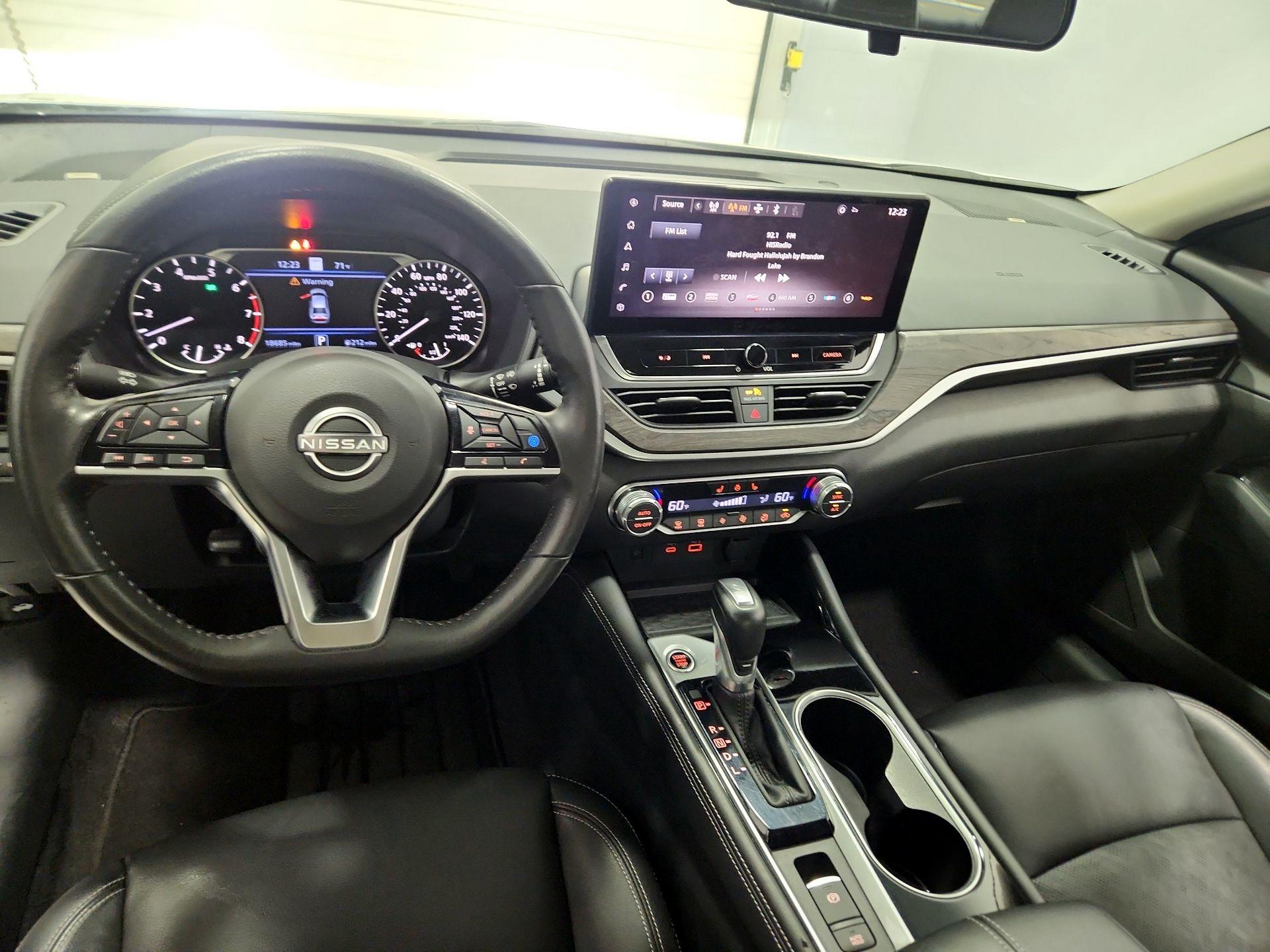 Thumbnail: 2023 Nissan Altima - 9