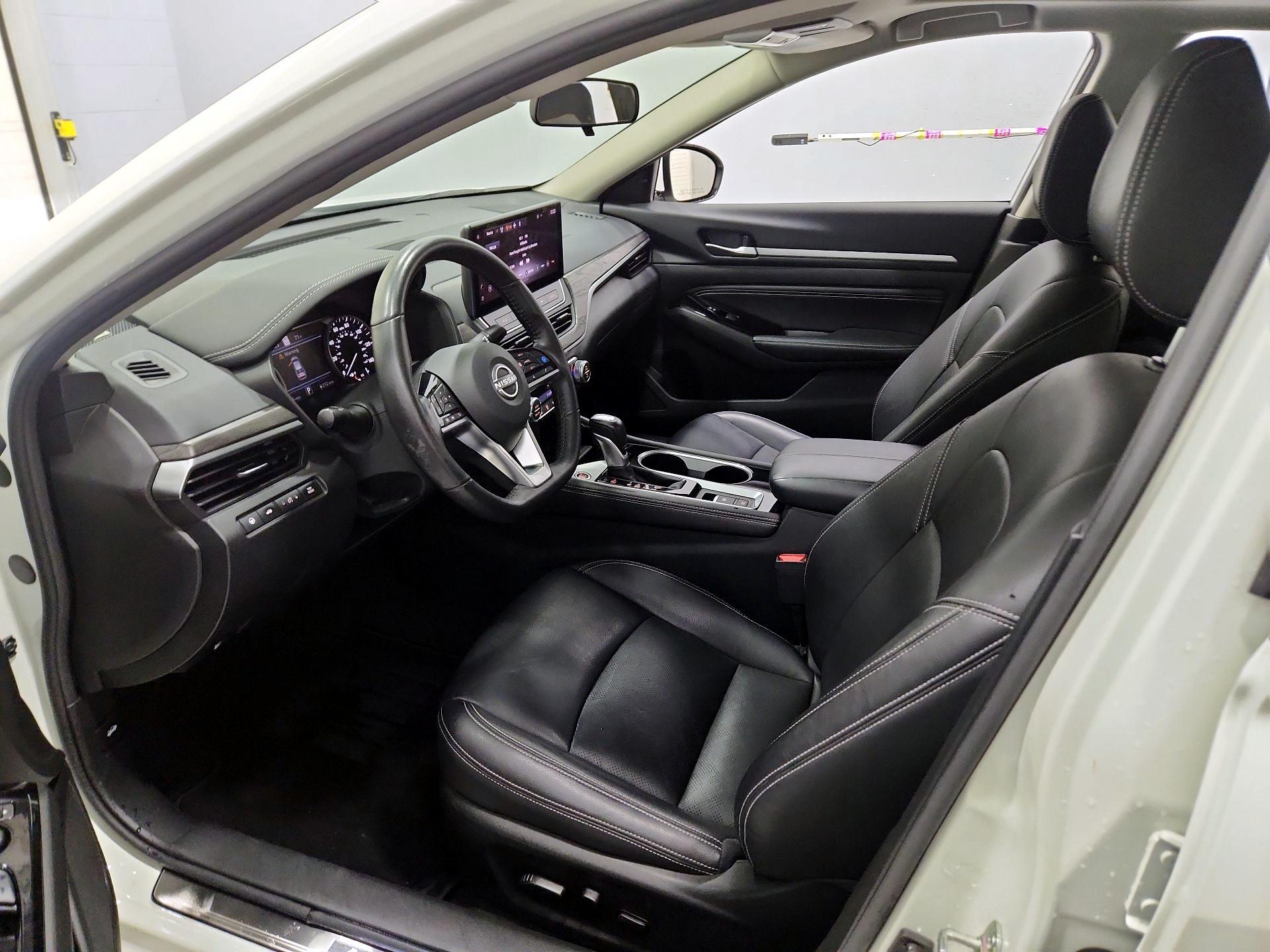 Thumbnail: 2023 Nissan Altima - 11