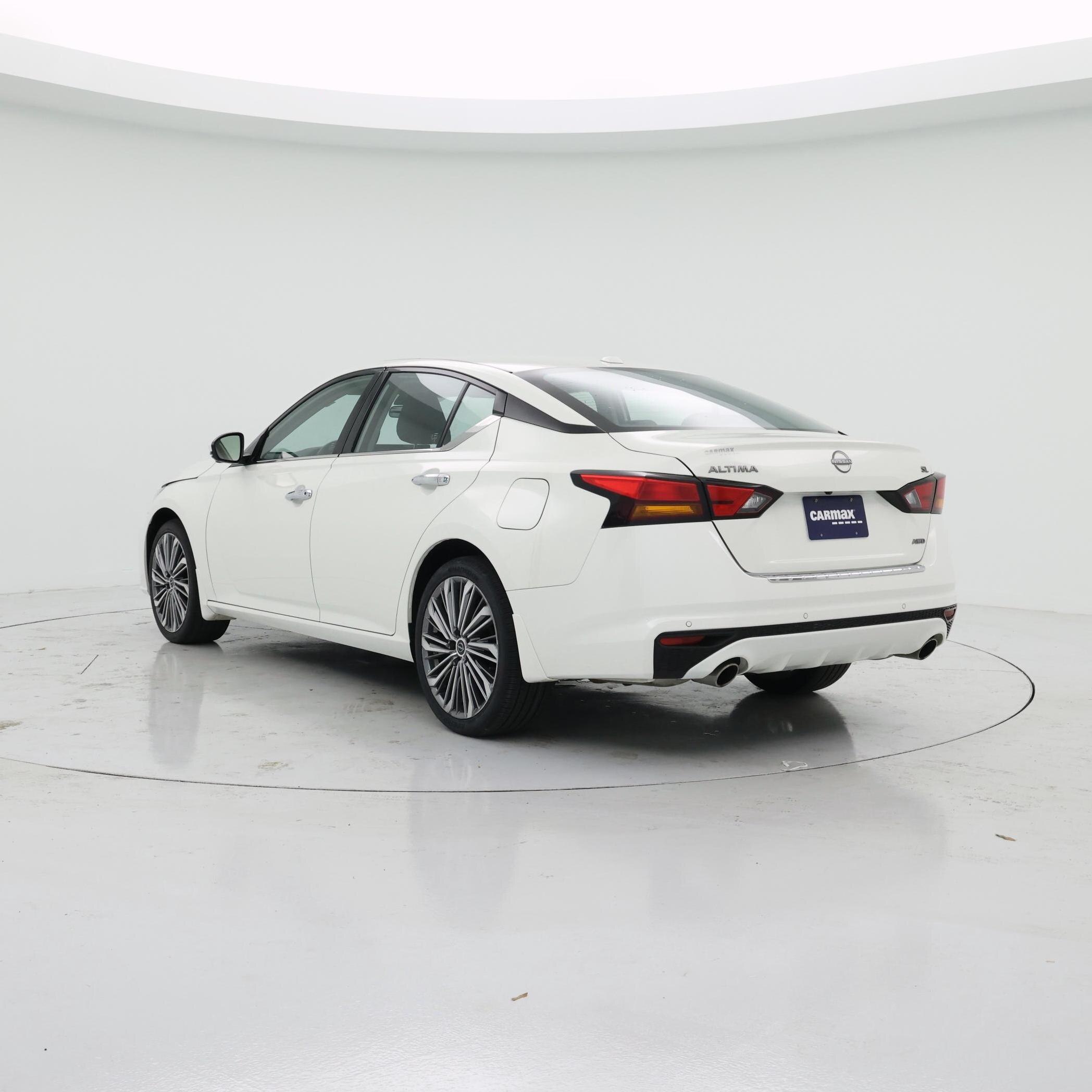 Thumbnail: 2023 Nissan Altima - 2