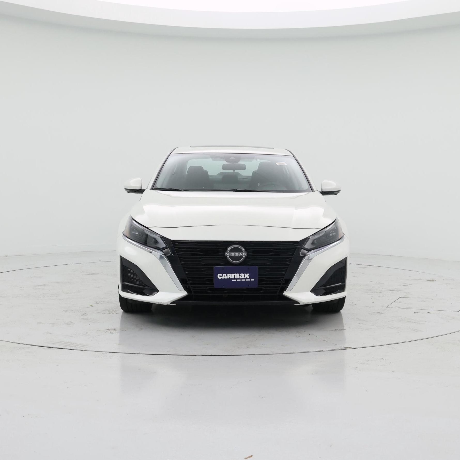 Thumbnail: 2023 Nissan Altima - 5