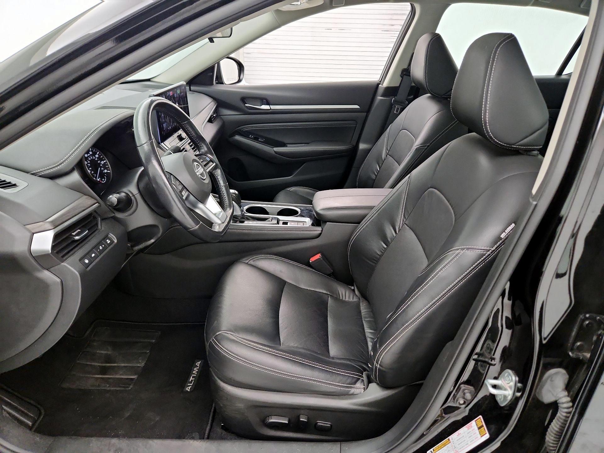 Thumbnail: 2023 Nissan Altima - 11