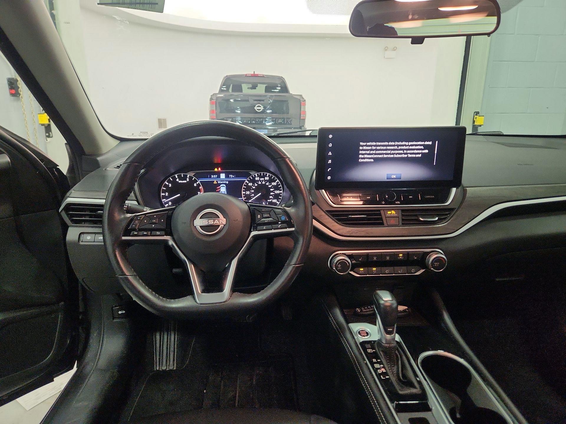 Thumbnail: 2023 Nissan Altima - 10