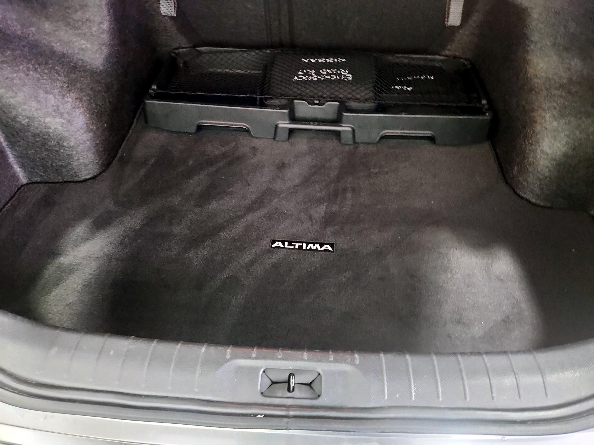 Thumbnail: 2023 Nissan Altima - 20