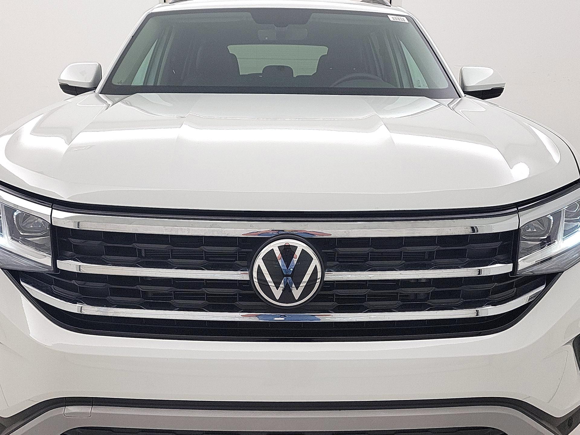 Thumbnail: 2023 Volkswagen Atlas - 2