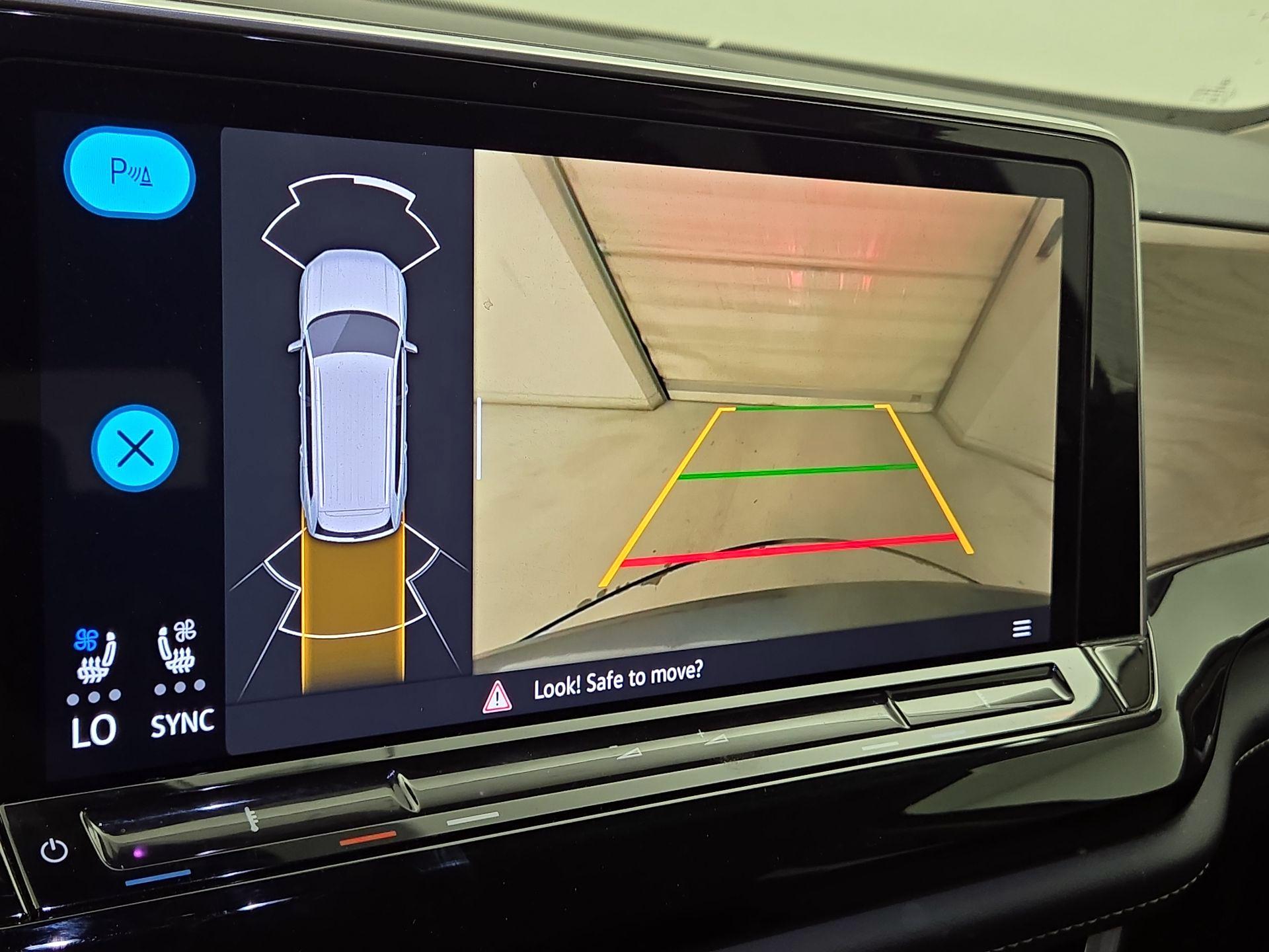 Thumbnail: 2024 Volkswagen Atlas - 13