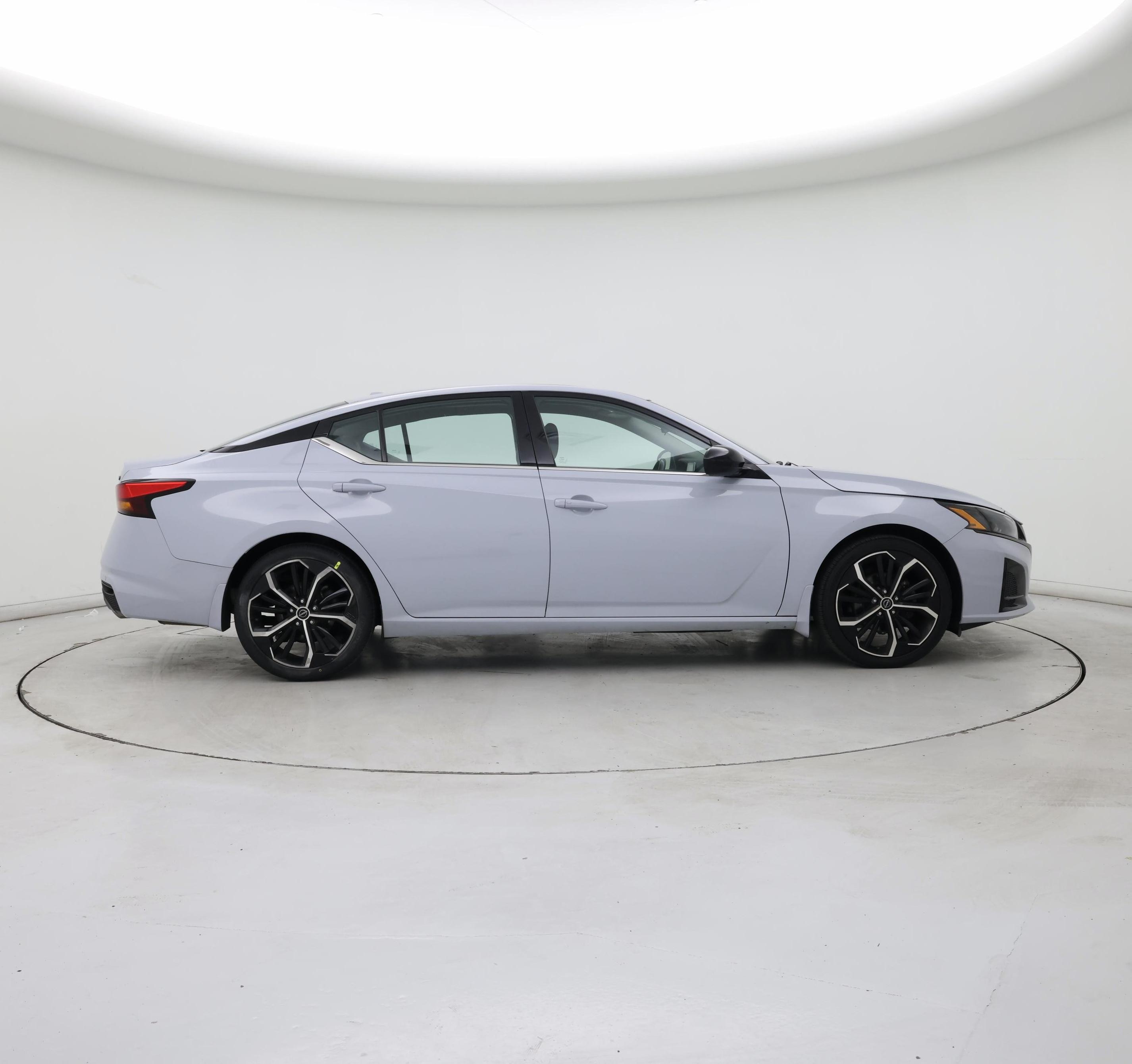 Thumbnail: 2023 Nissan Altima - 7