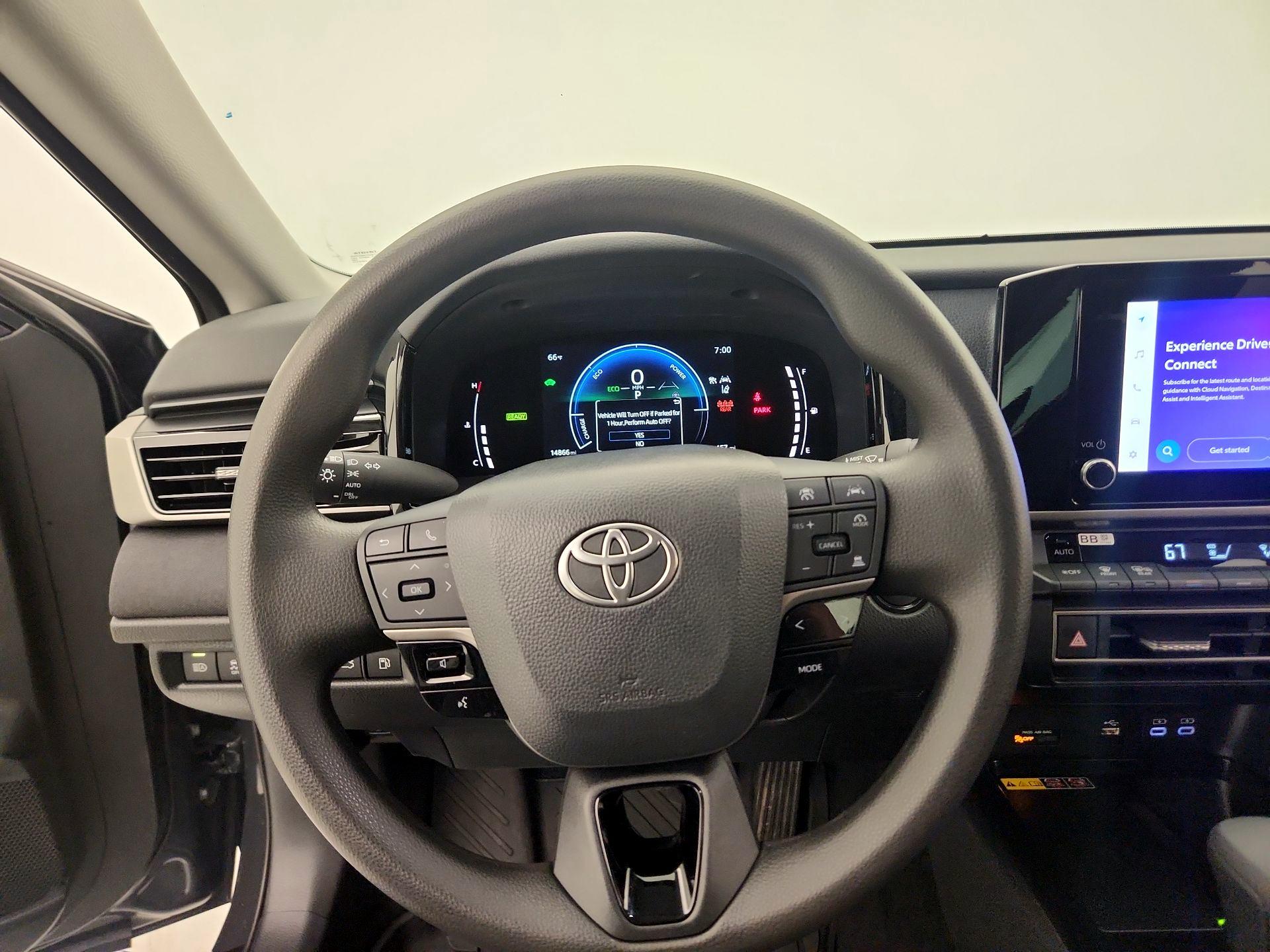 Thumbnail: 2025 Toyota Camry - 10