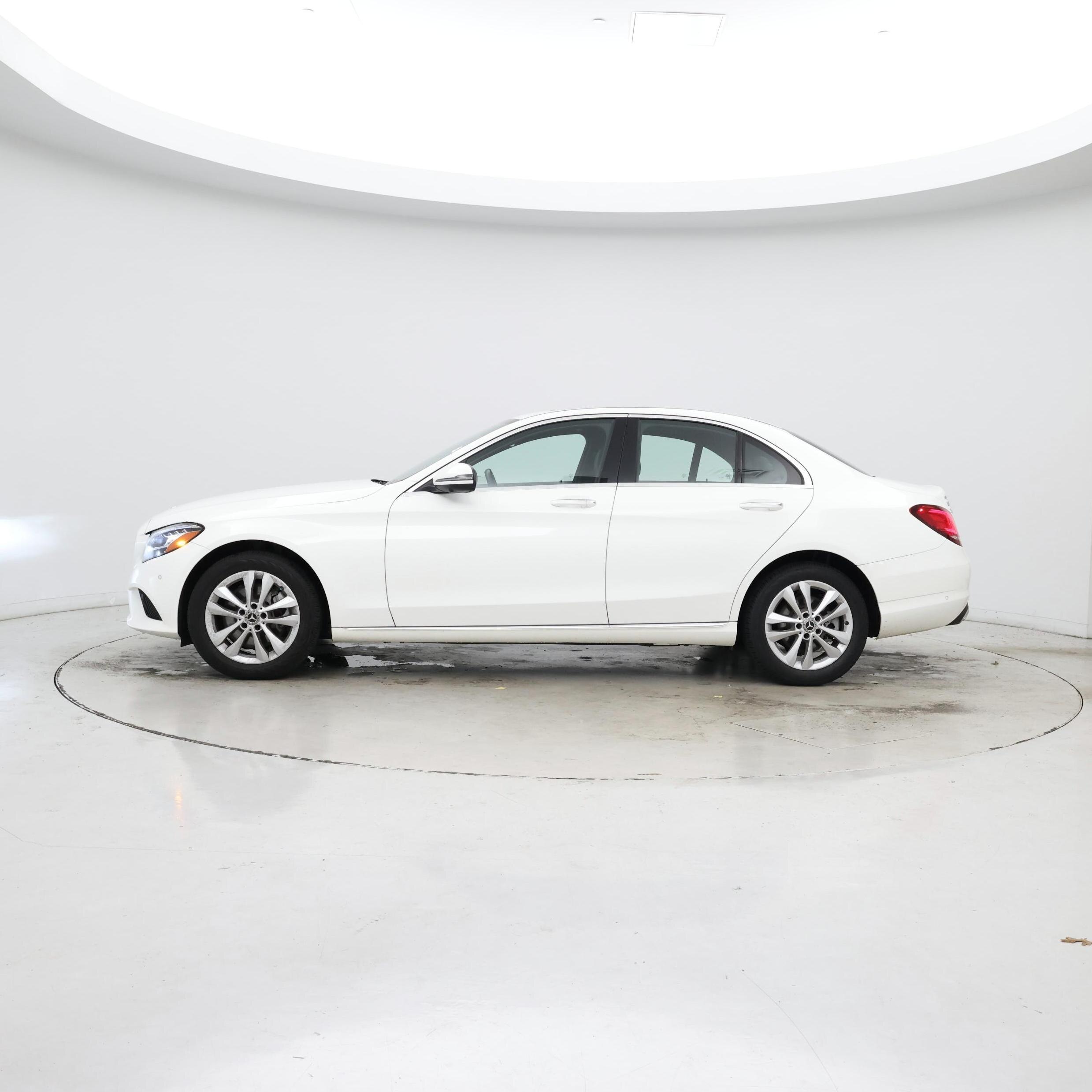 Thumbnail: 2021 Mercedes-Benz C-Class - 3