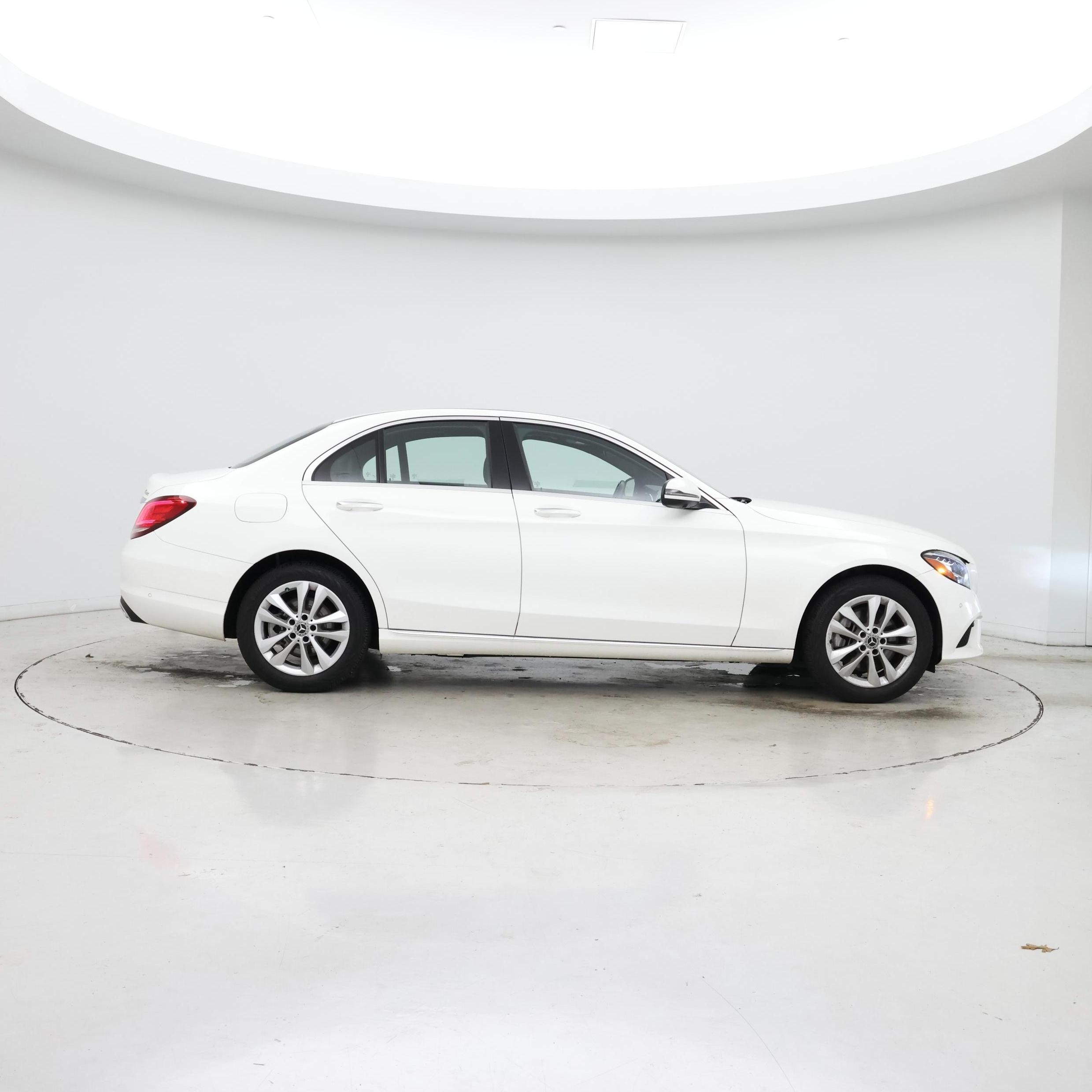 Thumbnail: 2021 Mercedes-Benz C-Class - 7