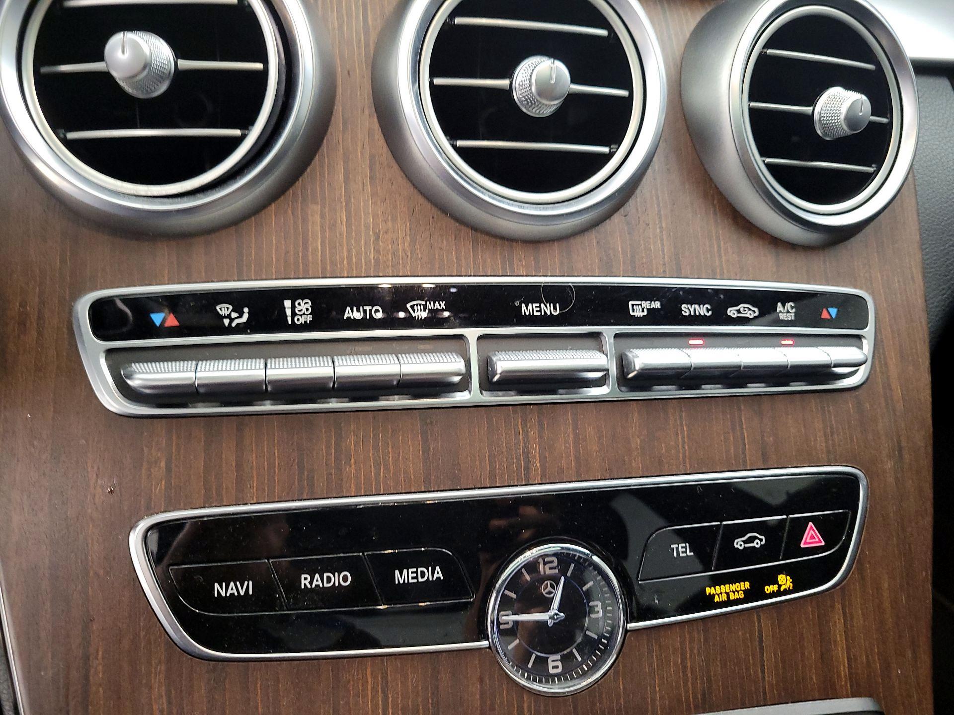 Thumbnail: 2020 Mercedes-Benz C-Class - 14