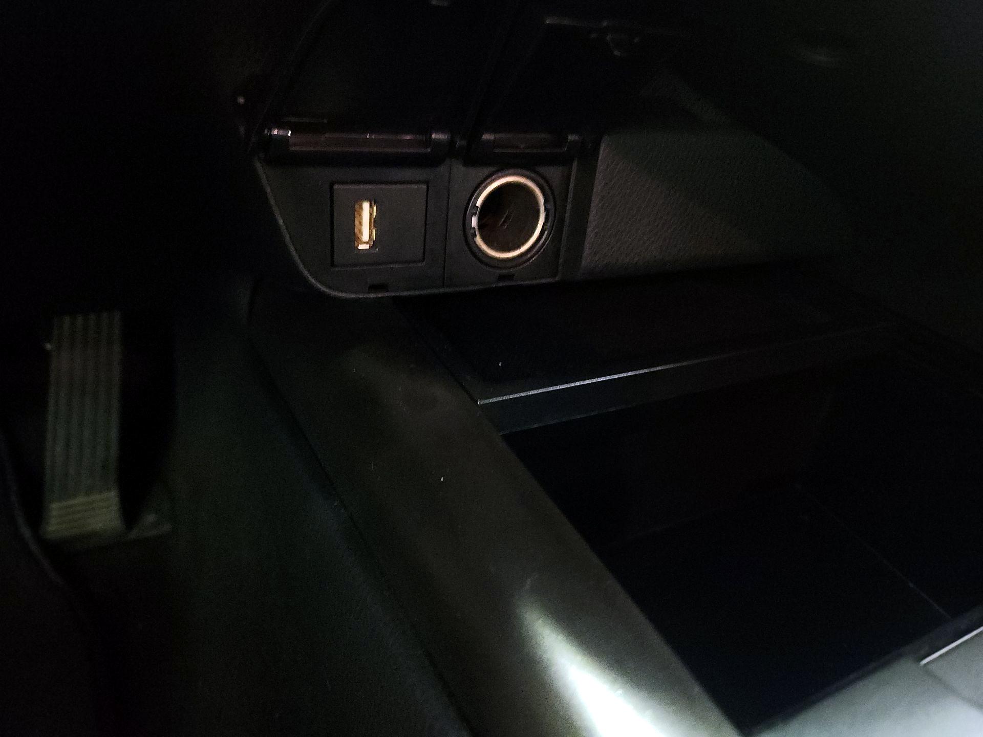 Thumbnail: 2024 Toyota Camry - 18