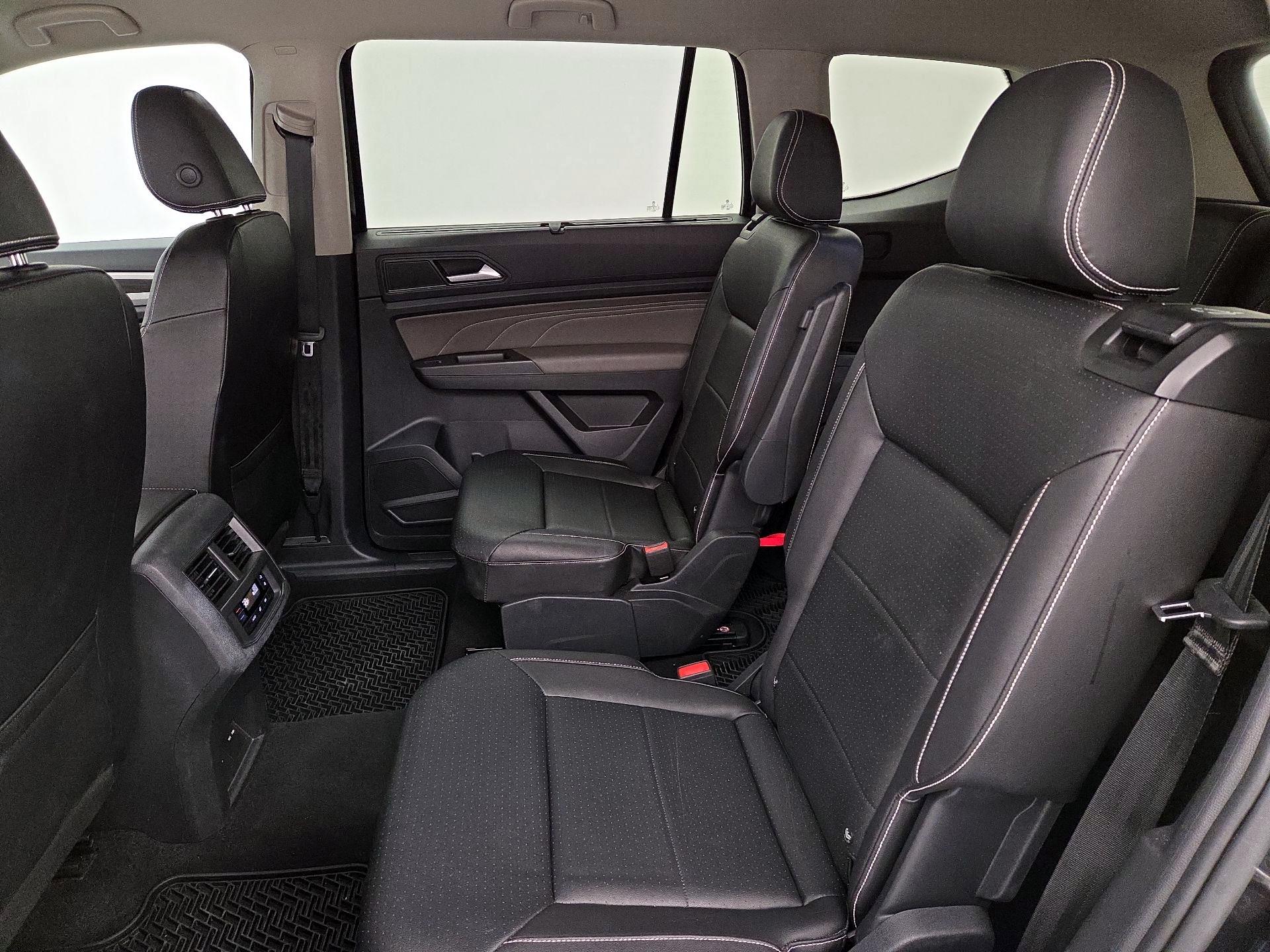 Thumbnail: 2023 Volkswagen Atlas - 19