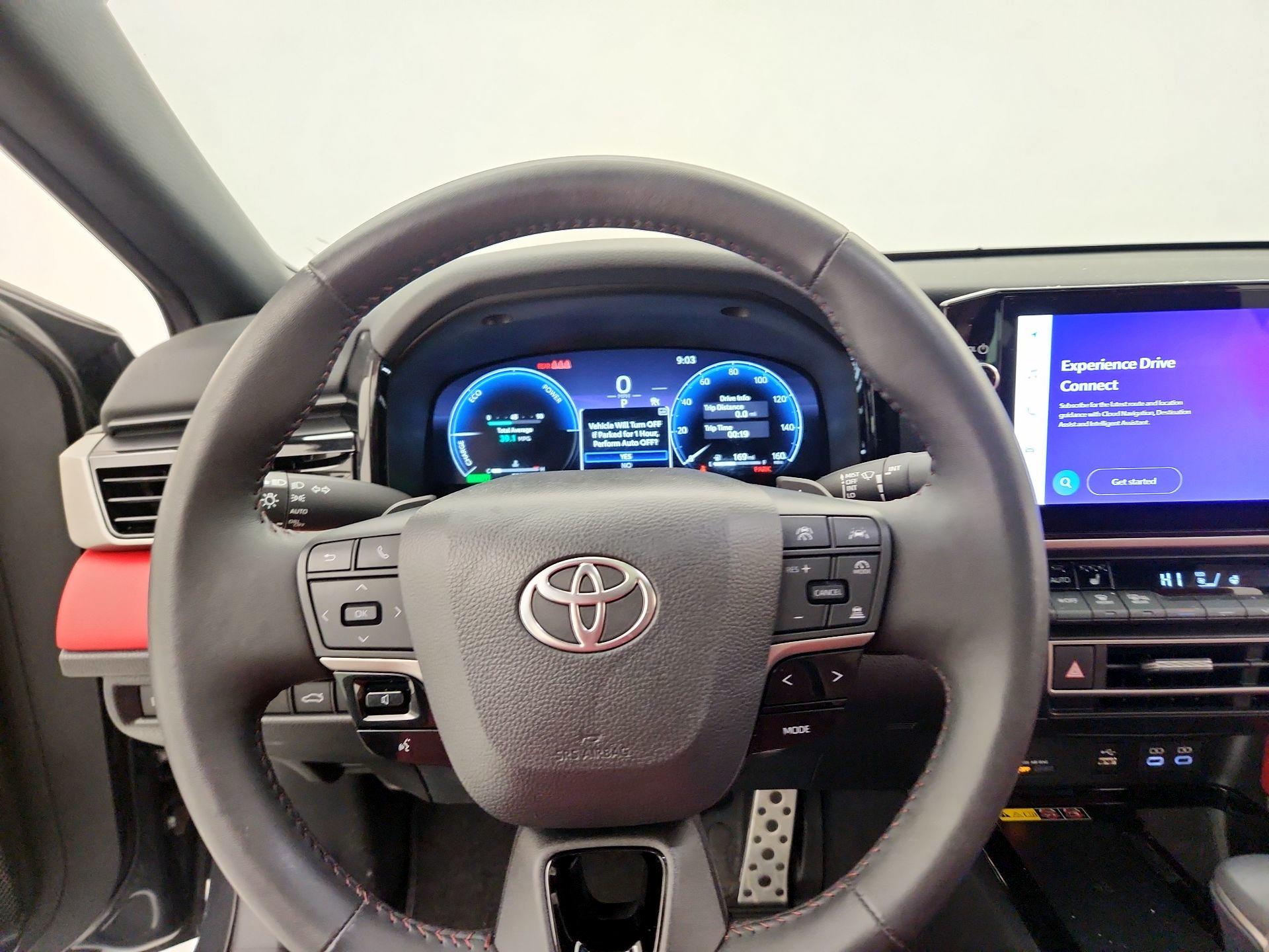 Thumbnail: 2025 Toyota Camry - 10