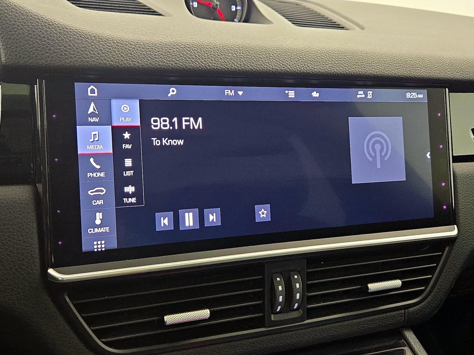 2020 Porsche Cayenne Base - Photo 17