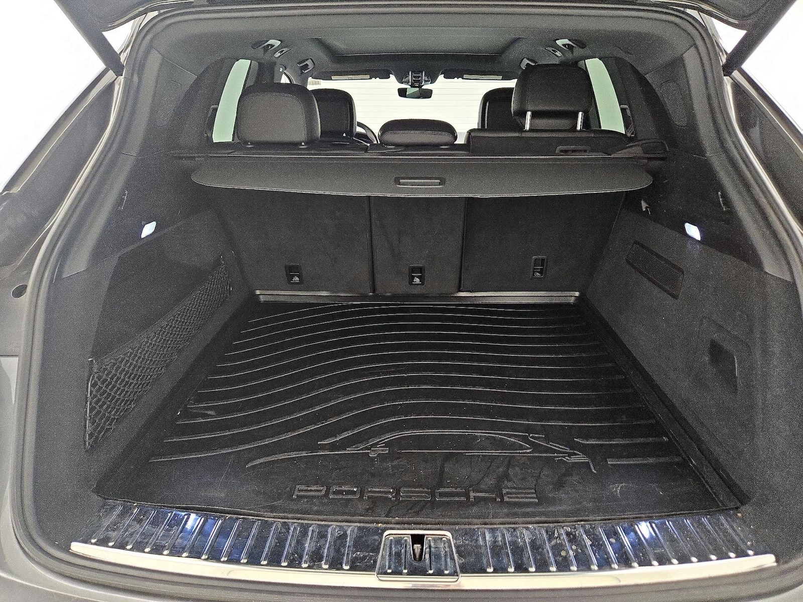 2020 Porsche Cayenne Base - Photo 23