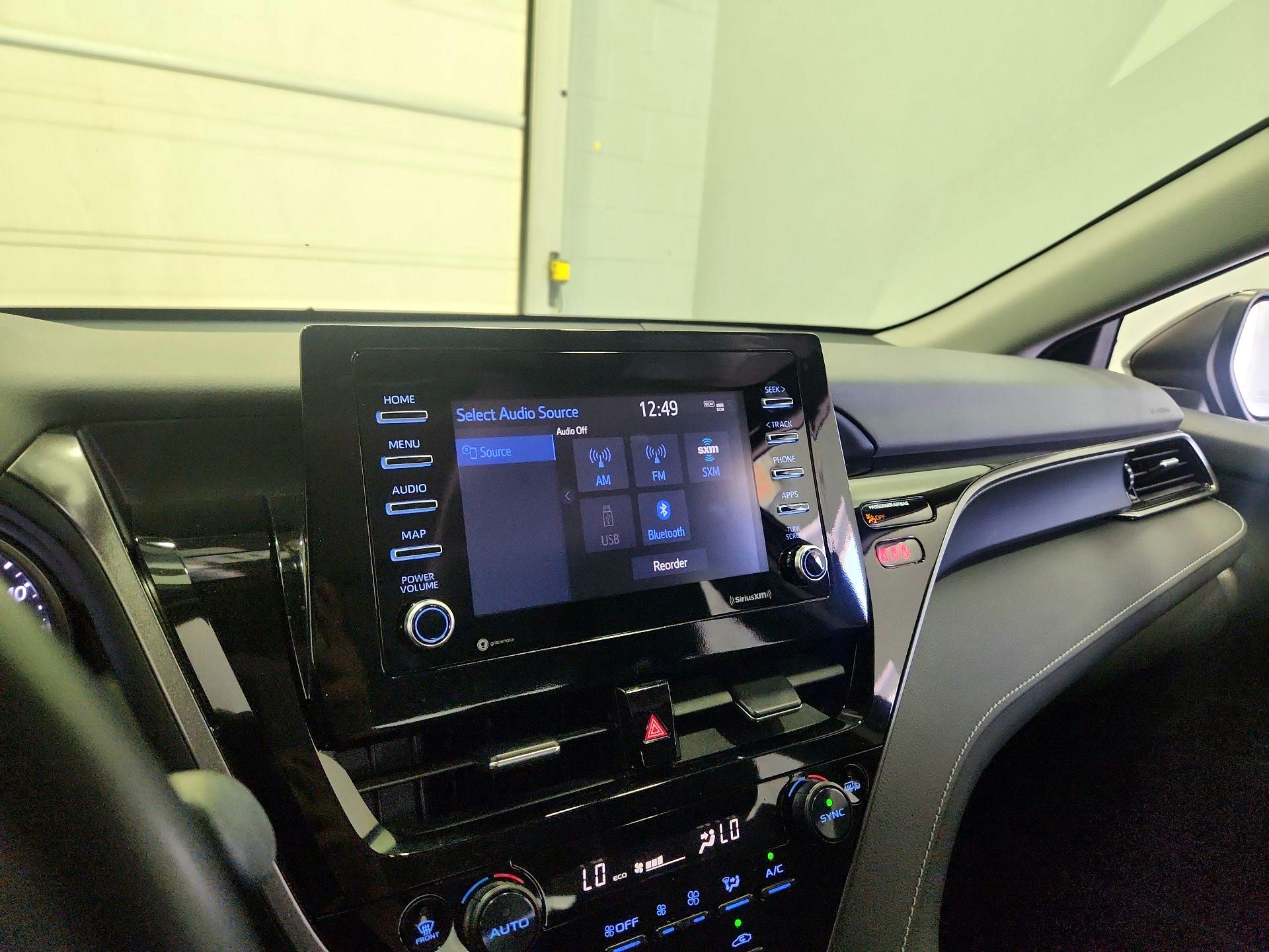 Thumbnail: 2023 Toyota Camry - 15