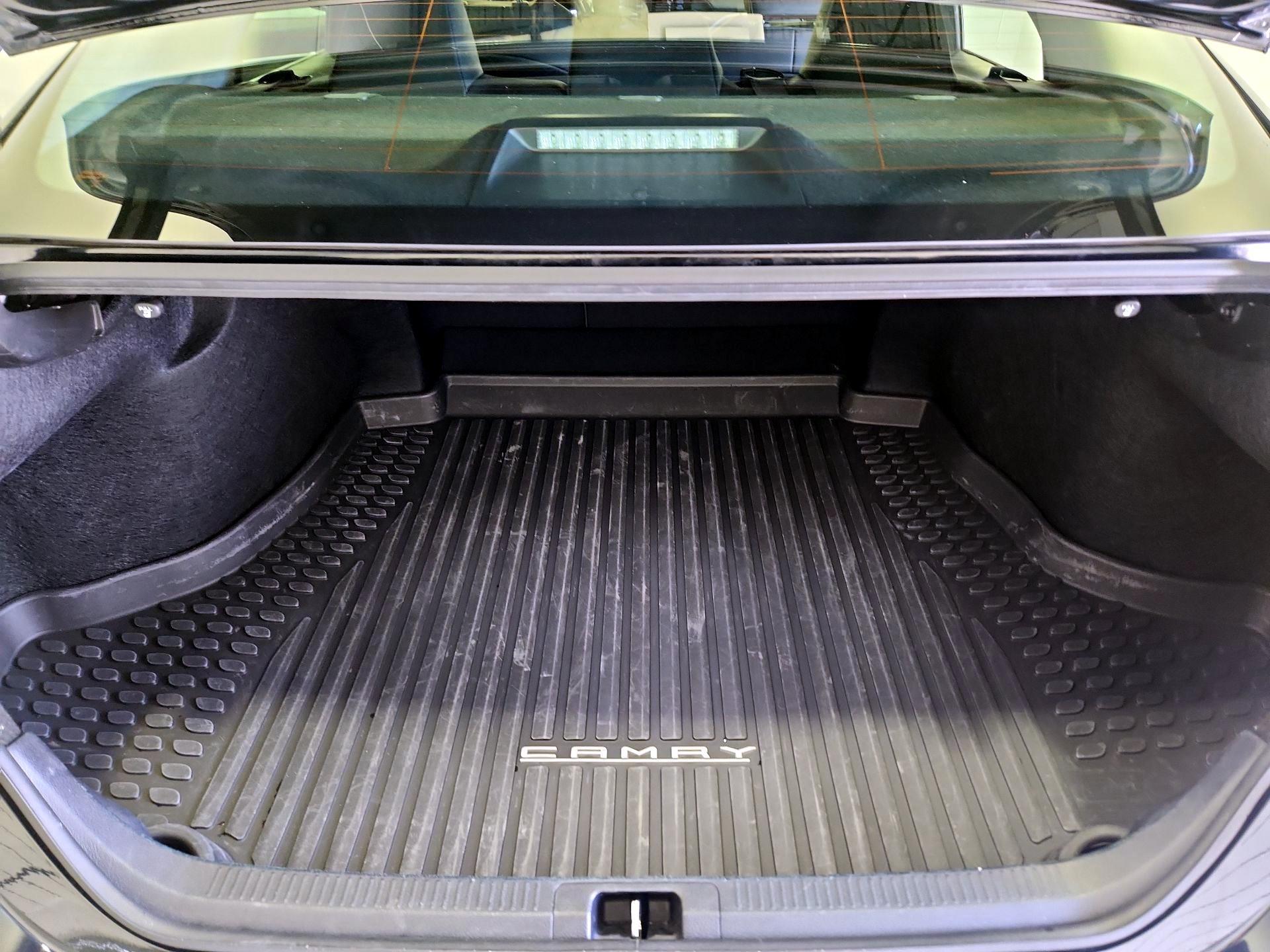 Thumbnail: 2023 Toyota Camry - 20