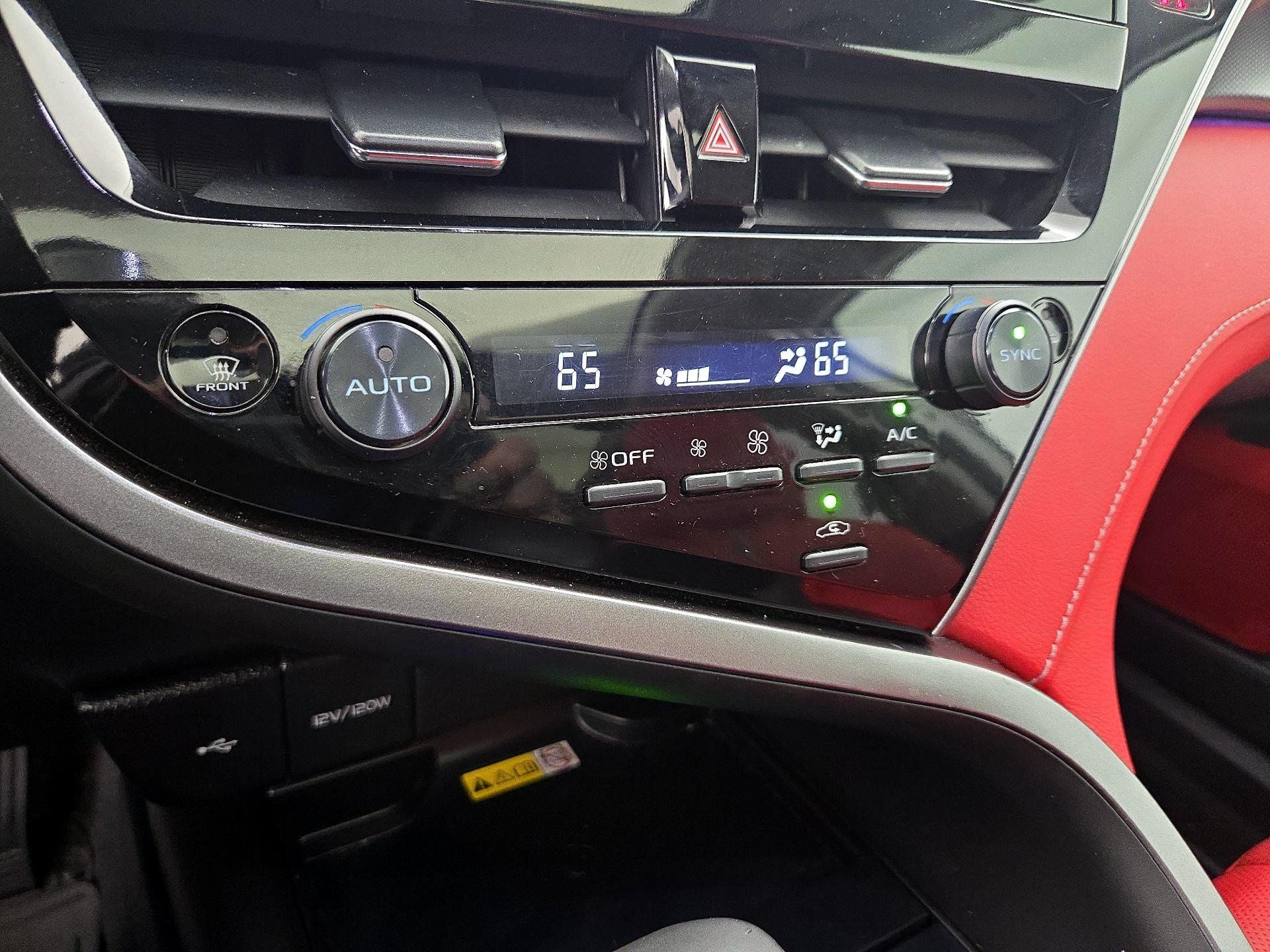 Thumbnail: 2023 Toyota Camry - 17