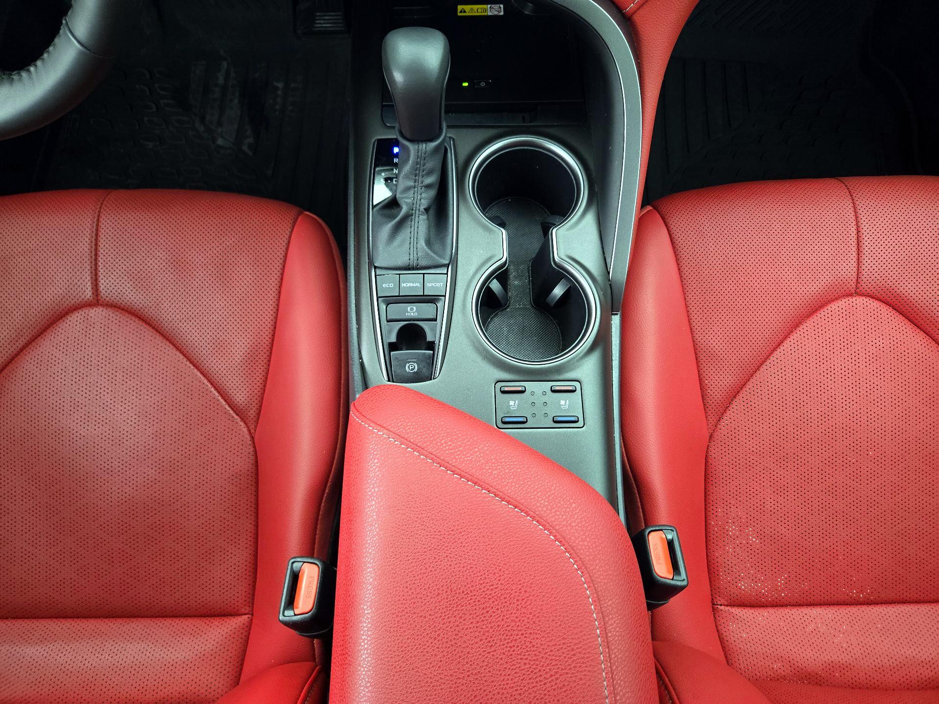 Thumbnail: 2023 Toyota Camry - 18