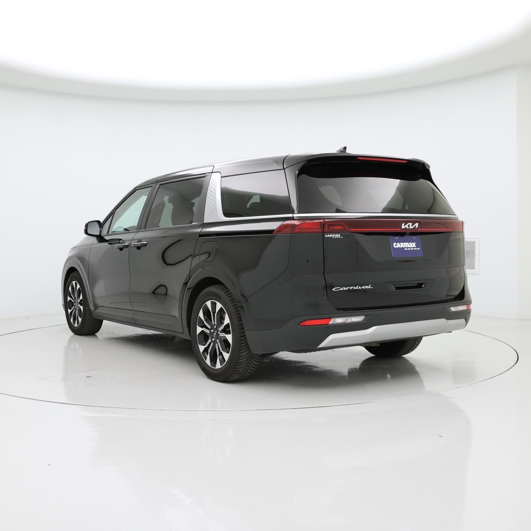 Thumbnail: 2022 Kia Carnival - 2