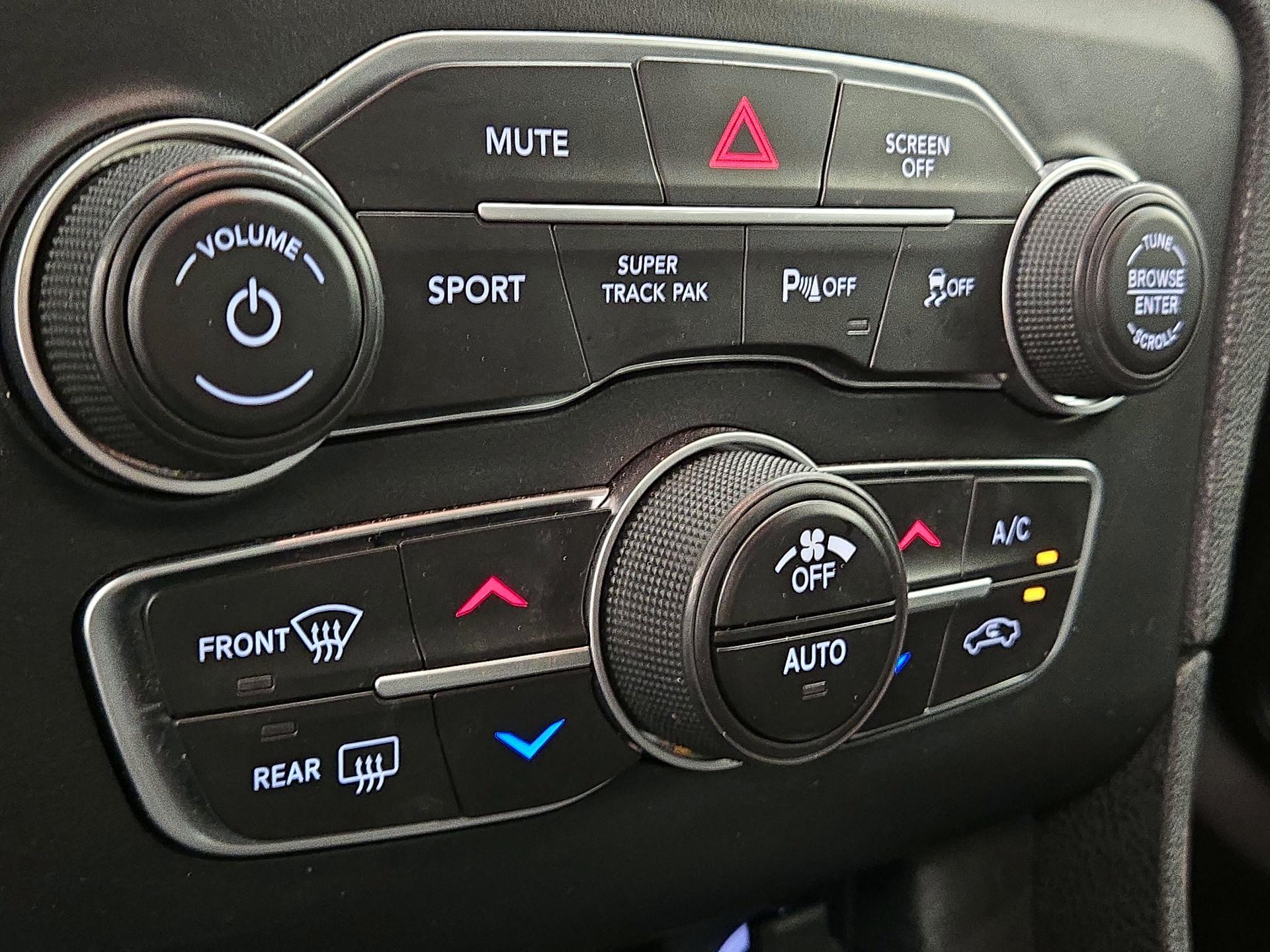 Thumbnail: 2023 Dodge Charger - 15