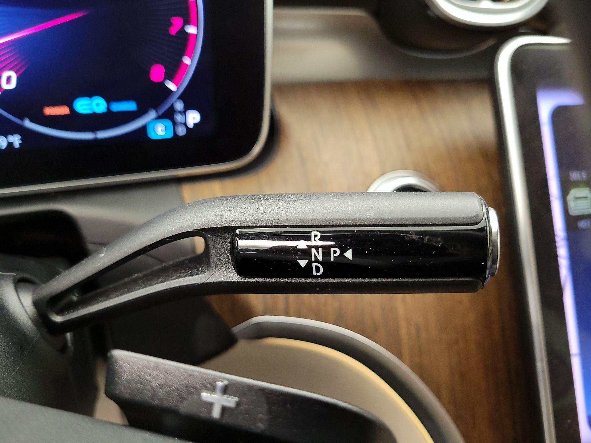 Thumbnail: 2022 Mercedes-Benz C-Class - 18