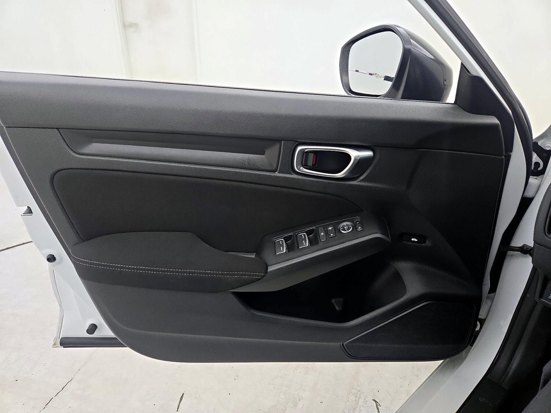 Thumbnail: 2023 Honda Civic - 12