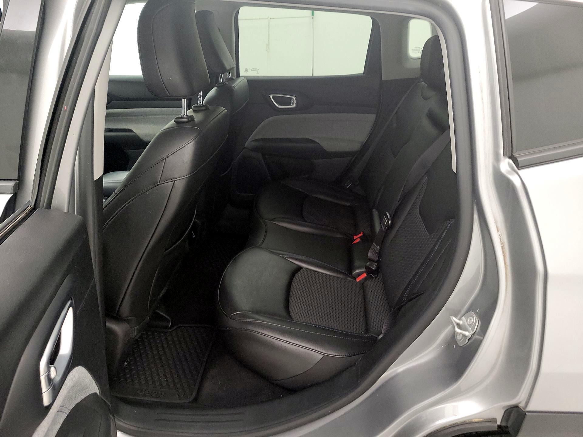 Thumbnail: 2022 Jeep Compass - 19