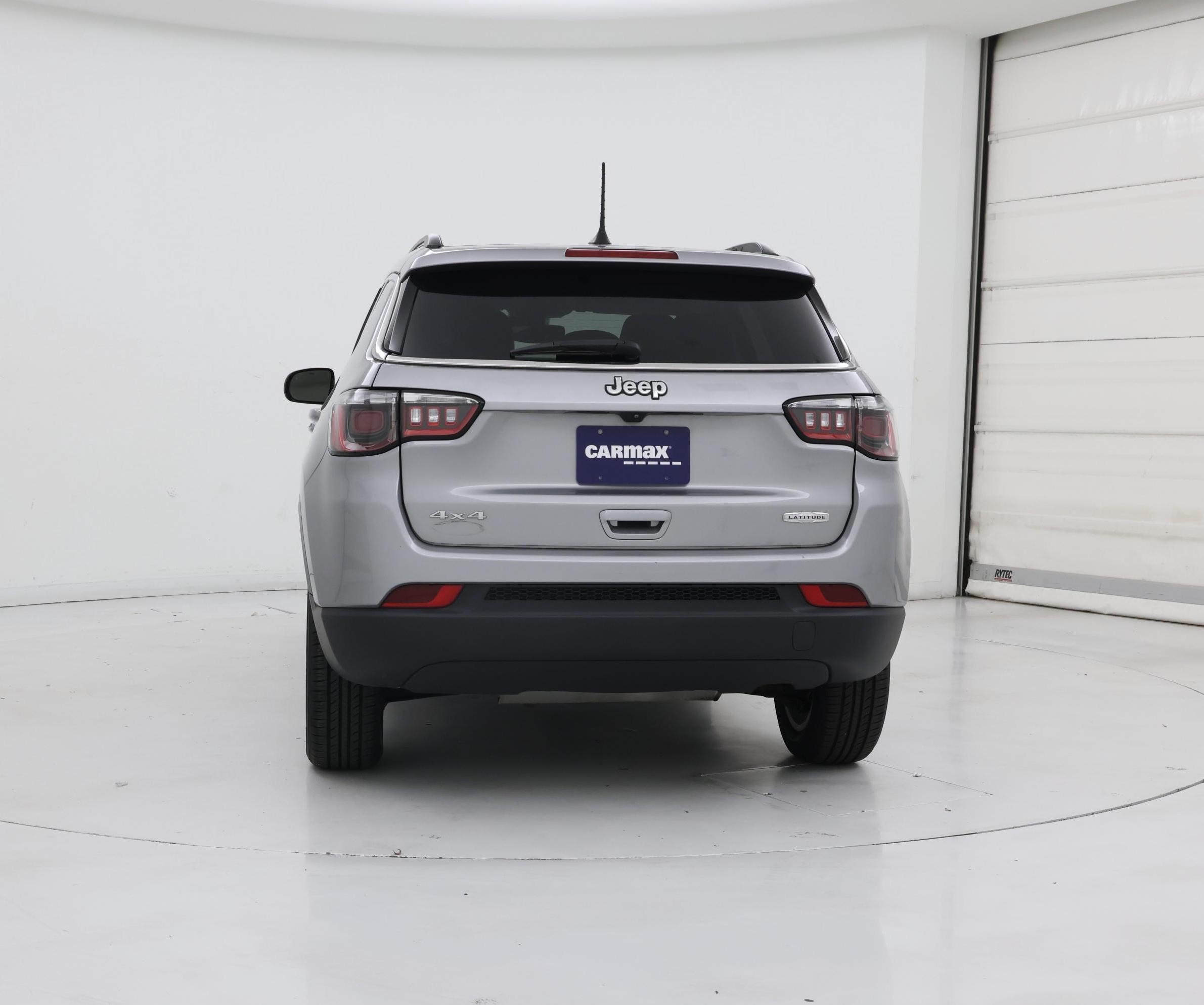 Thumbnail: 2022 Jeep Compass - 6