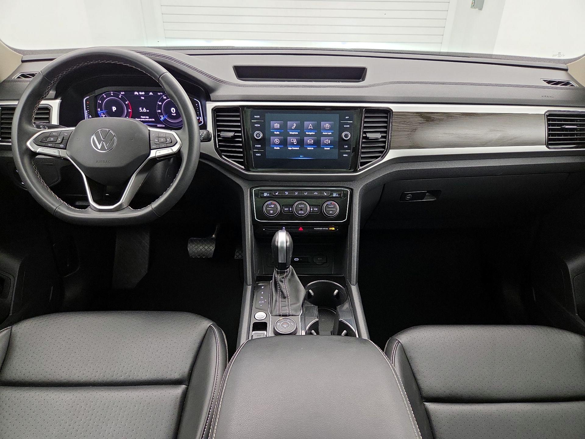 Thumbnail: 2022 Volkswagen Atlas - 9
