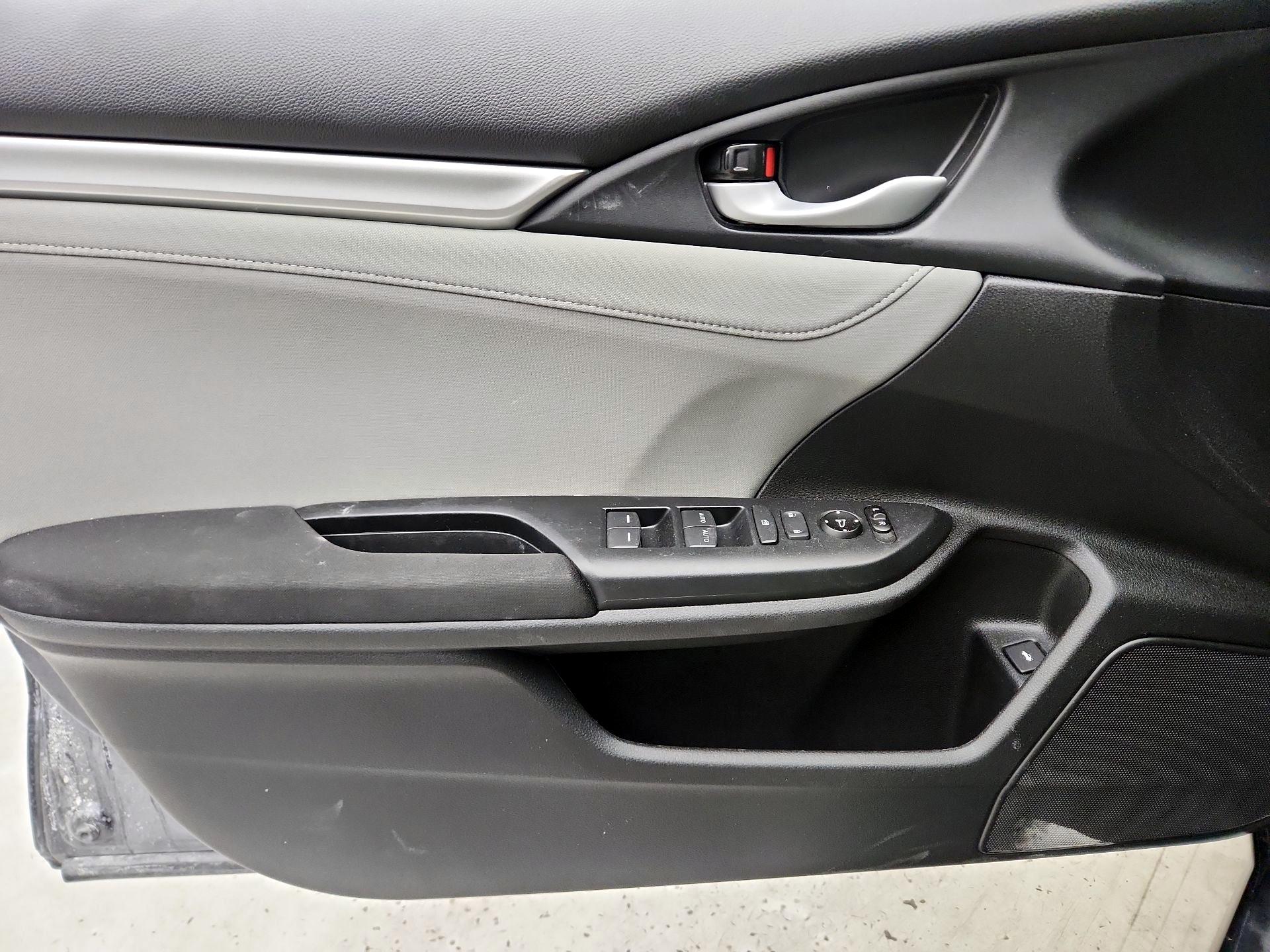 Thumbnail: 2020 Honda Civic - 12