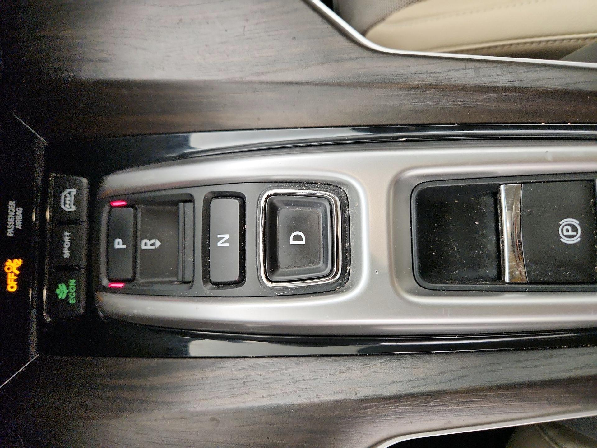 Thumbnail: 2021 Honda Clarity - 15