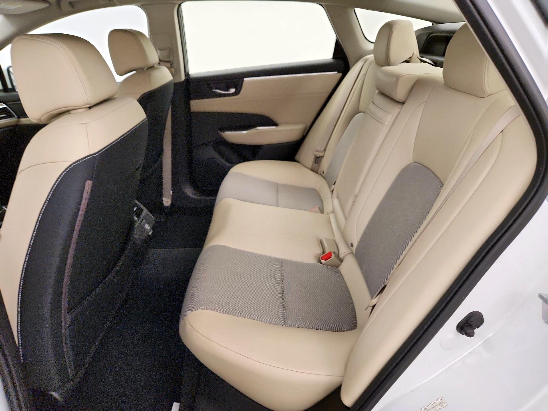 Thumbnail: 2021 Honda Clarity - 17