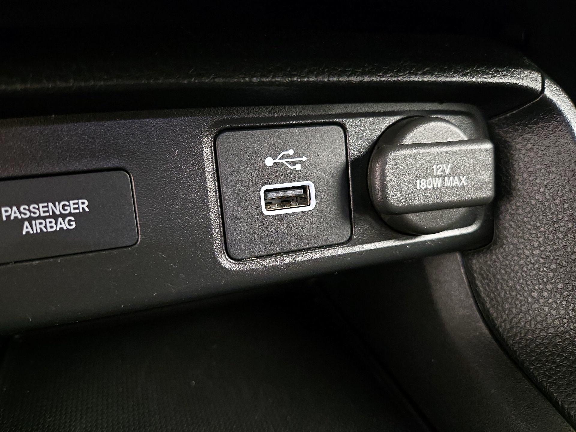 Thumbnail: 2023 Honda Civic - 18