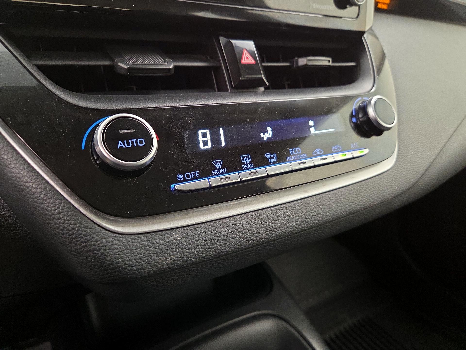 Thumbnail: 2022 Toyota Corolla - 16