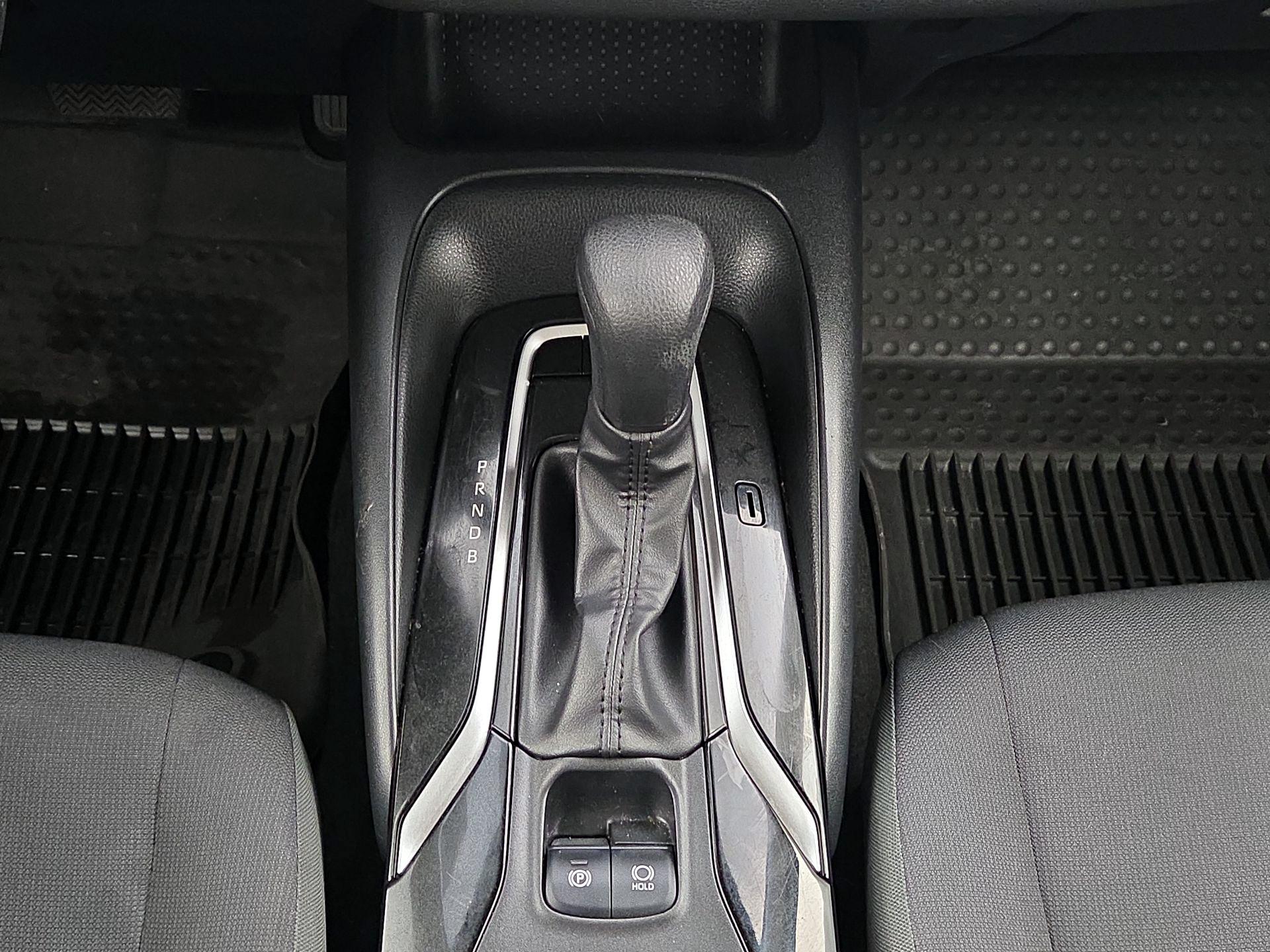 Thumbnail: 2022 Toyota Corolla - 17