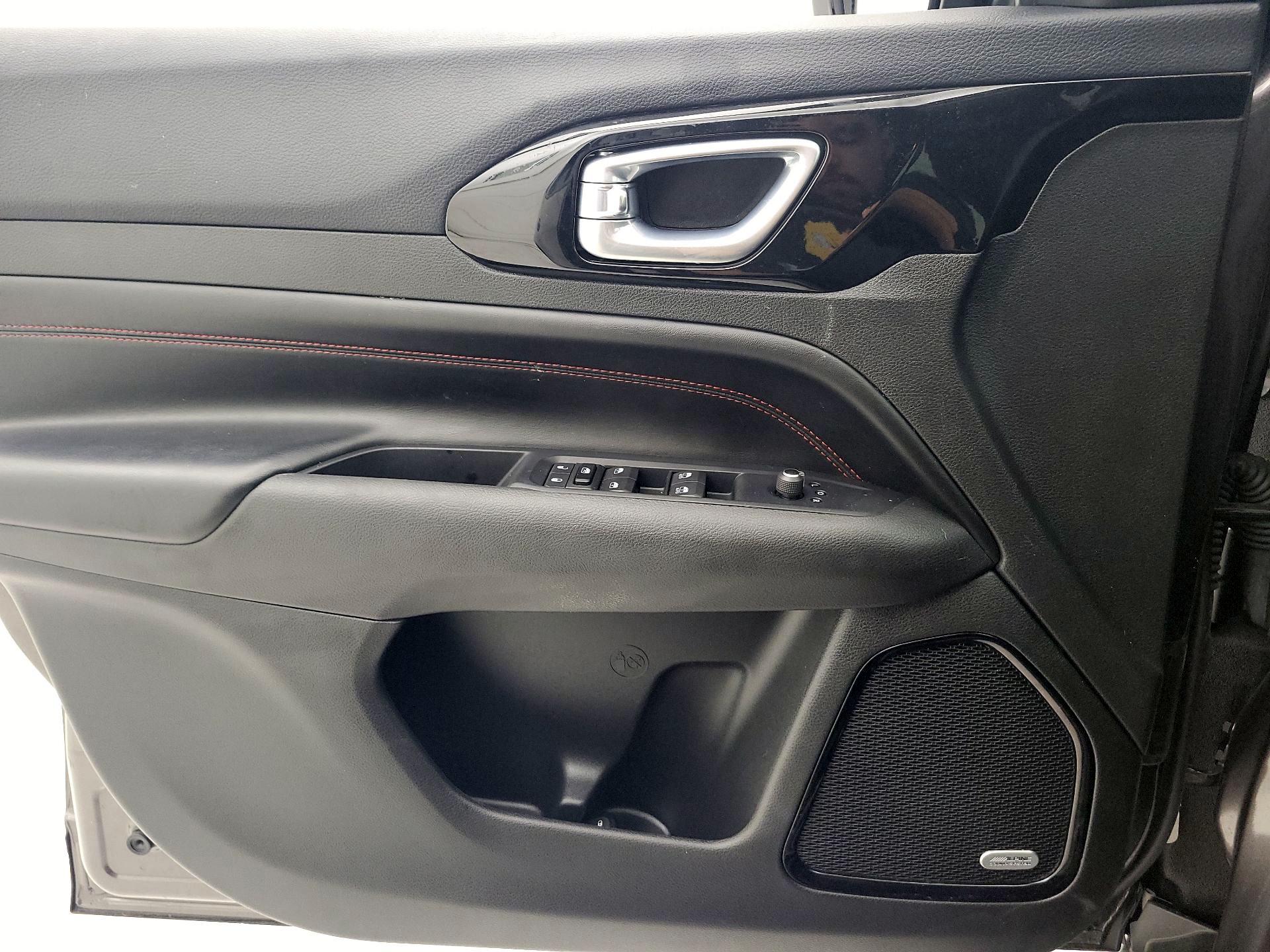 Thumbnail: 2022 Jeep Compass - 12