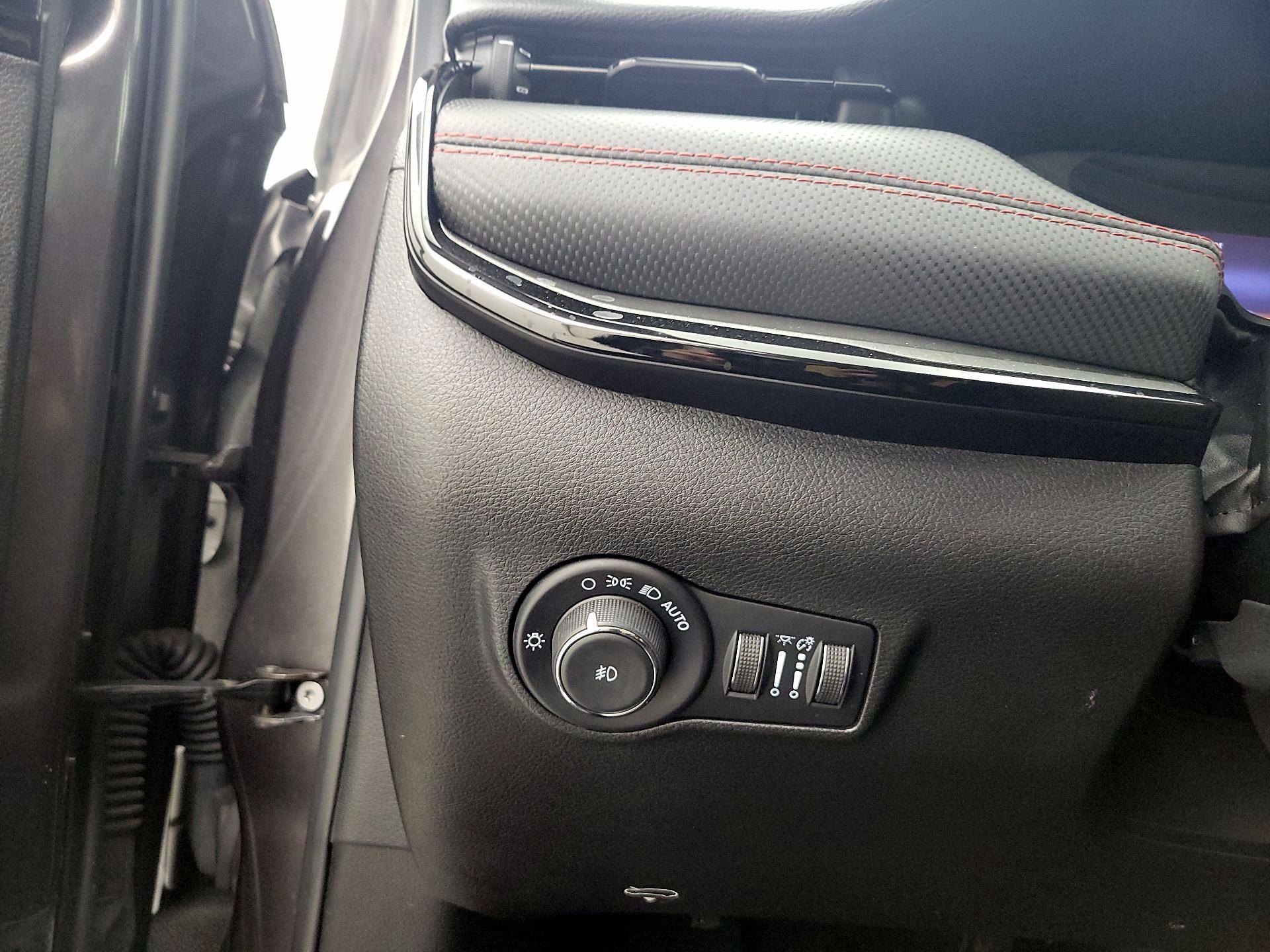 Thumbnail: 2022 Jeep Compass - 13