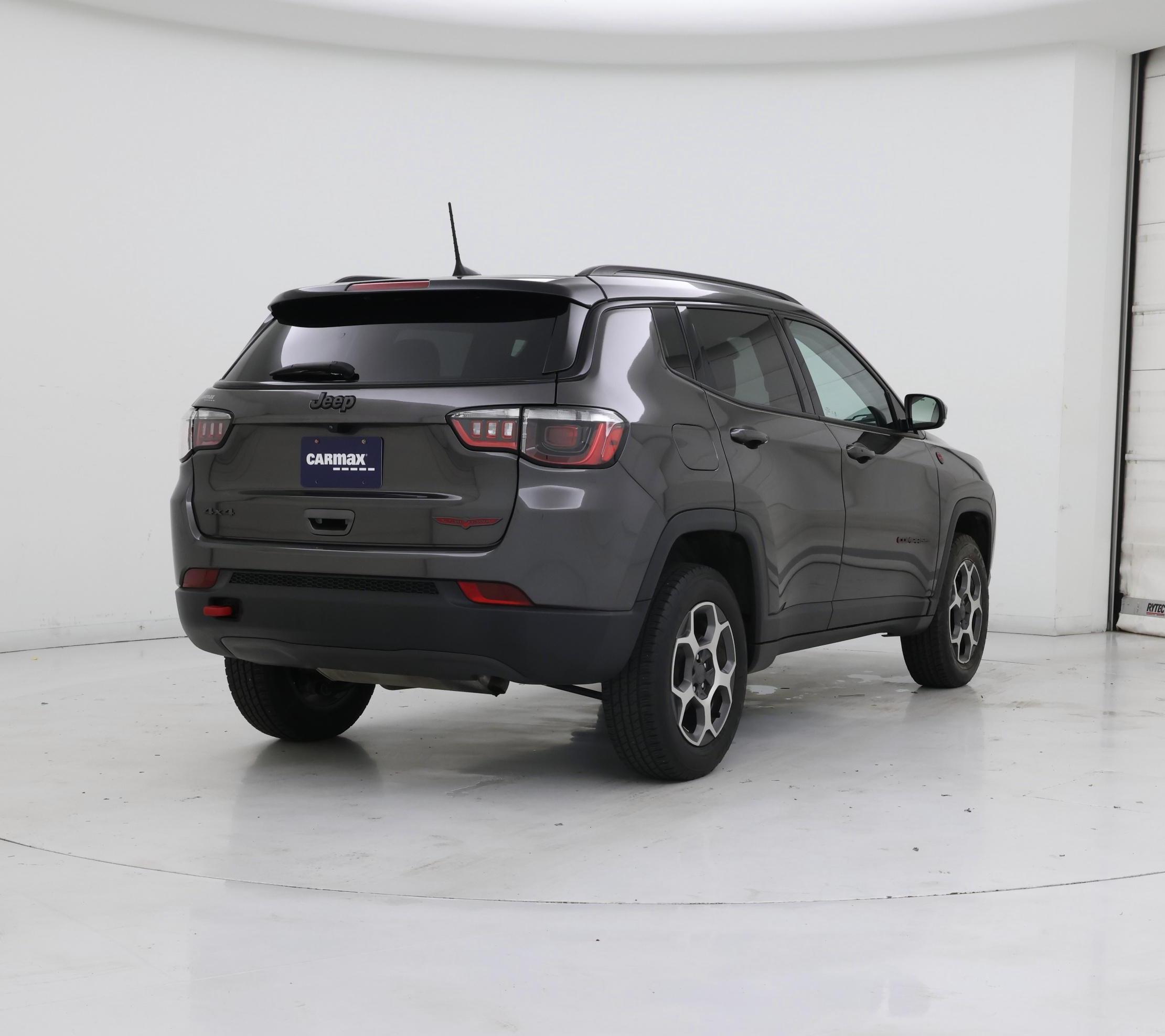 Thumbnail: 2022 Jeep Compass - 8