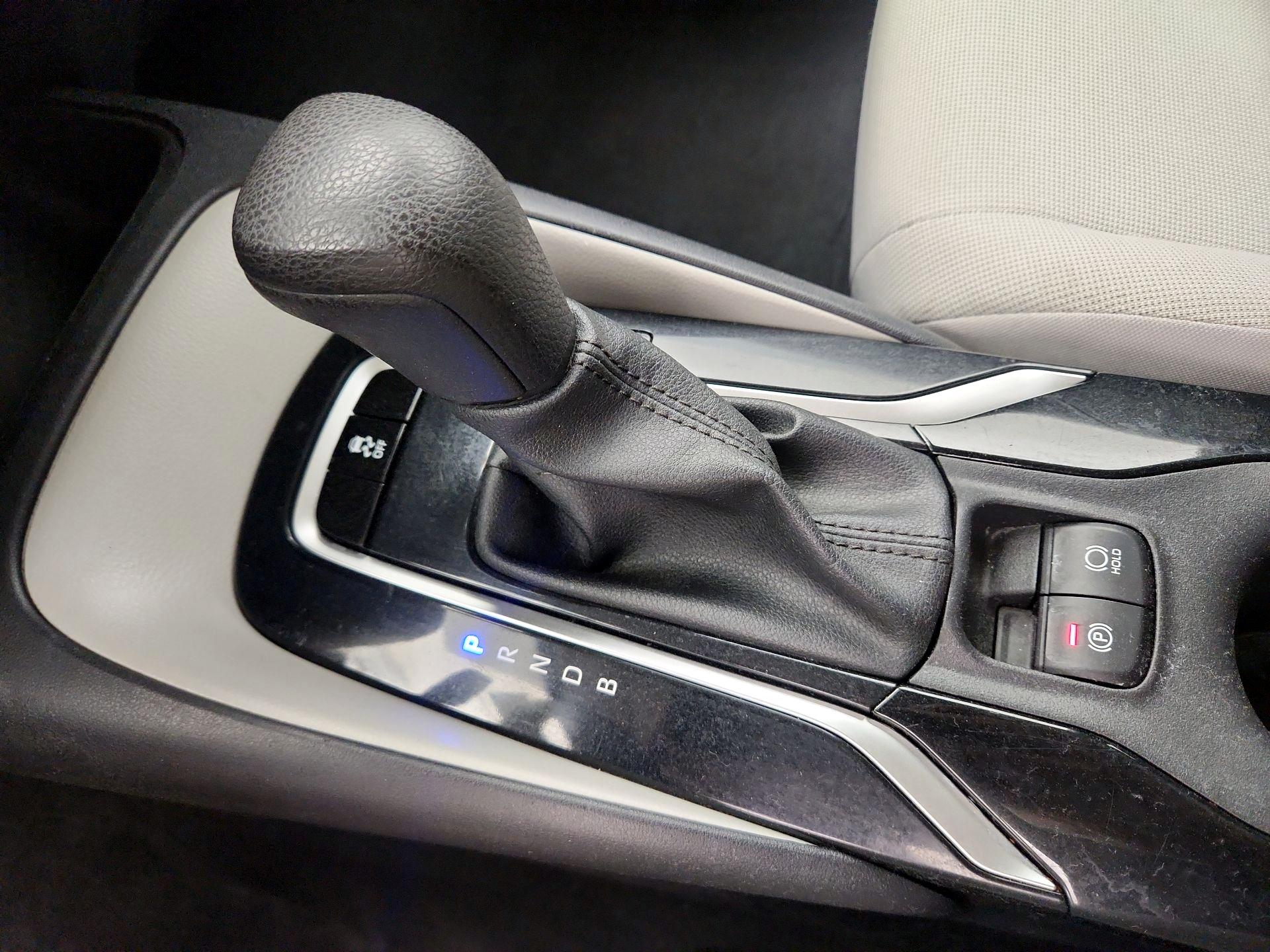 Thumbnail: 2022 Toyota Corolla - 17