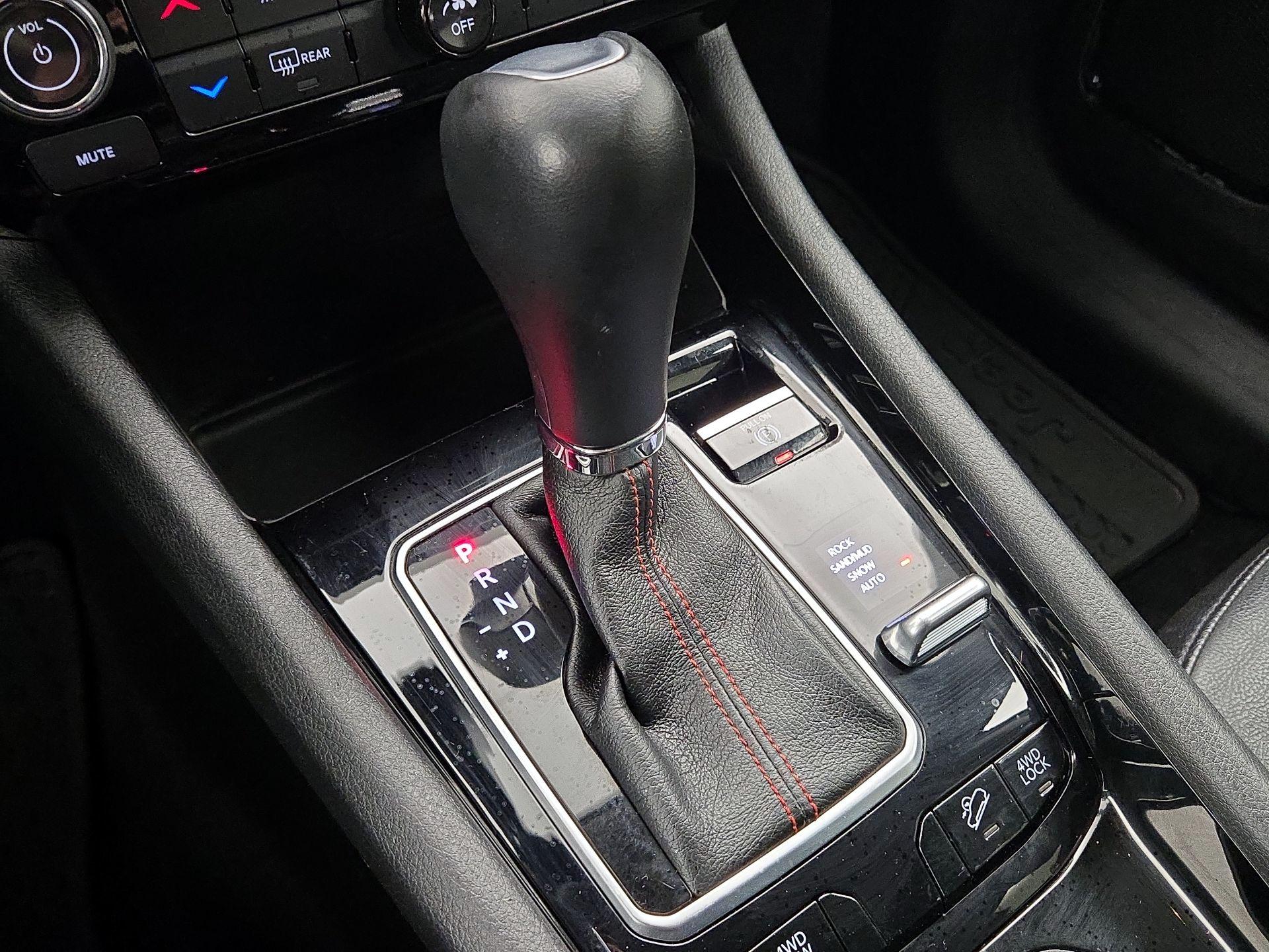 Thumbnail: 2022 Jeep Compass - 17